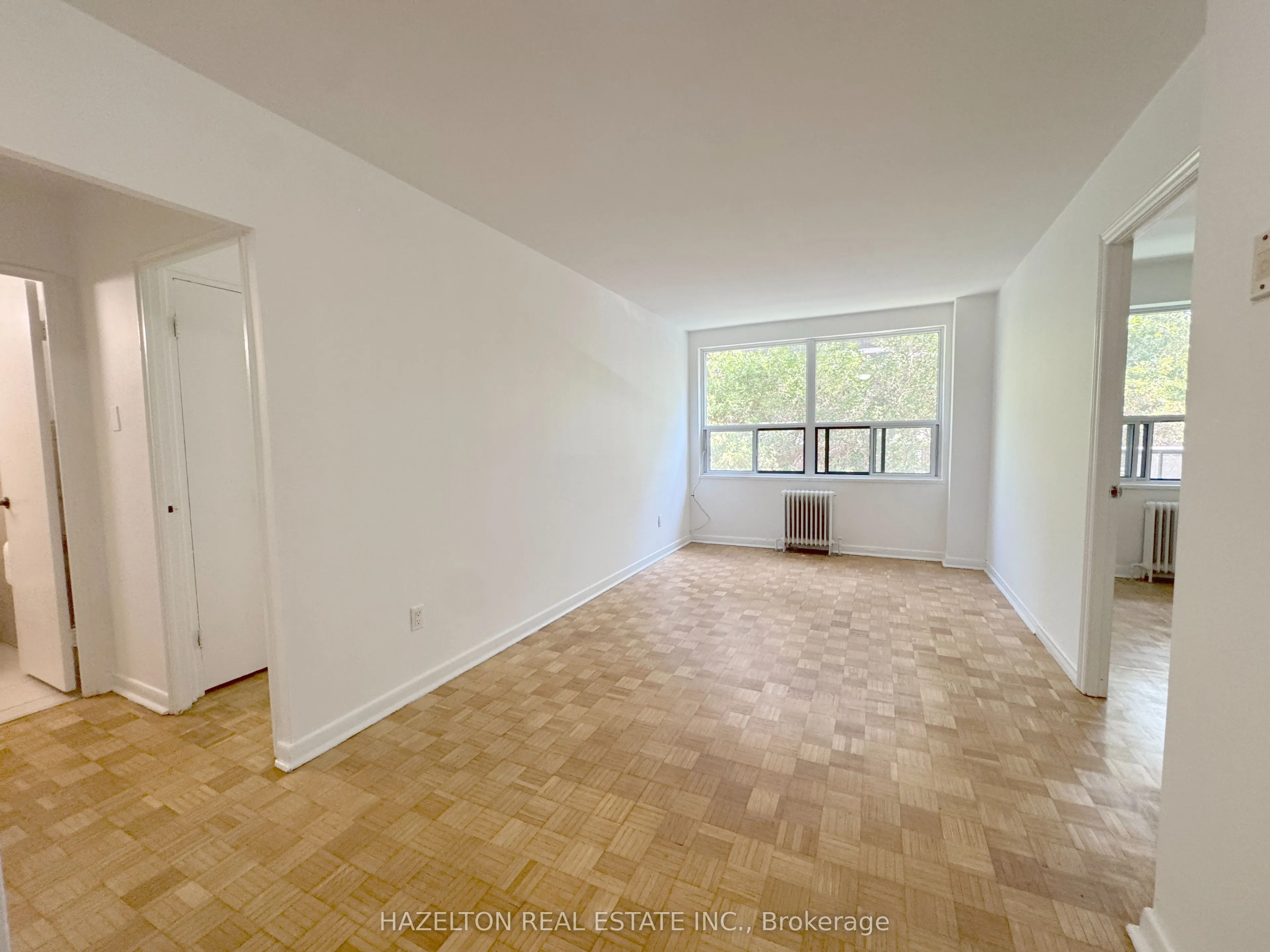 88 Wellesley Street E, #206