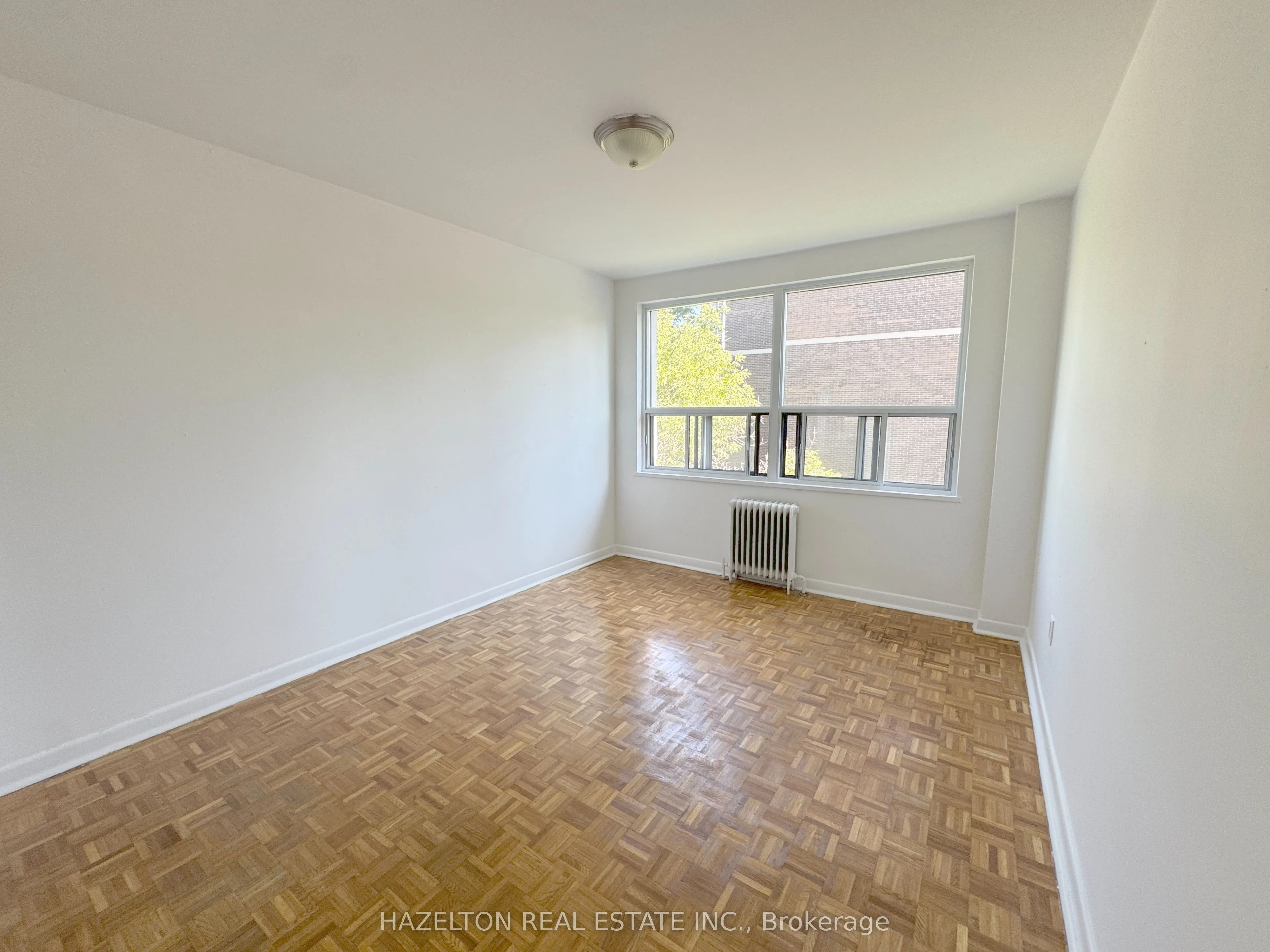 88 Wellesley Street E, #406