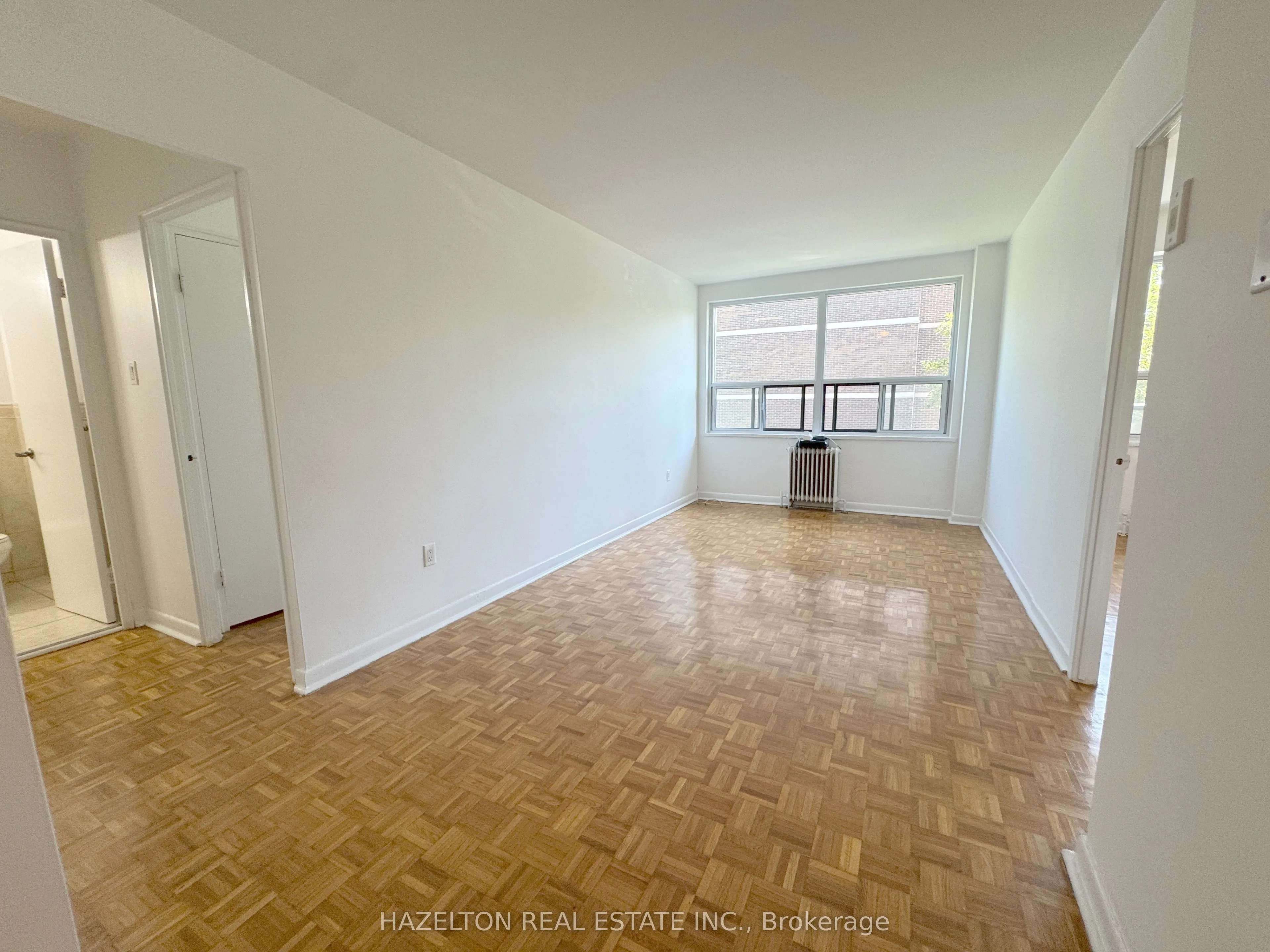 88 Wellesley Street E, #406