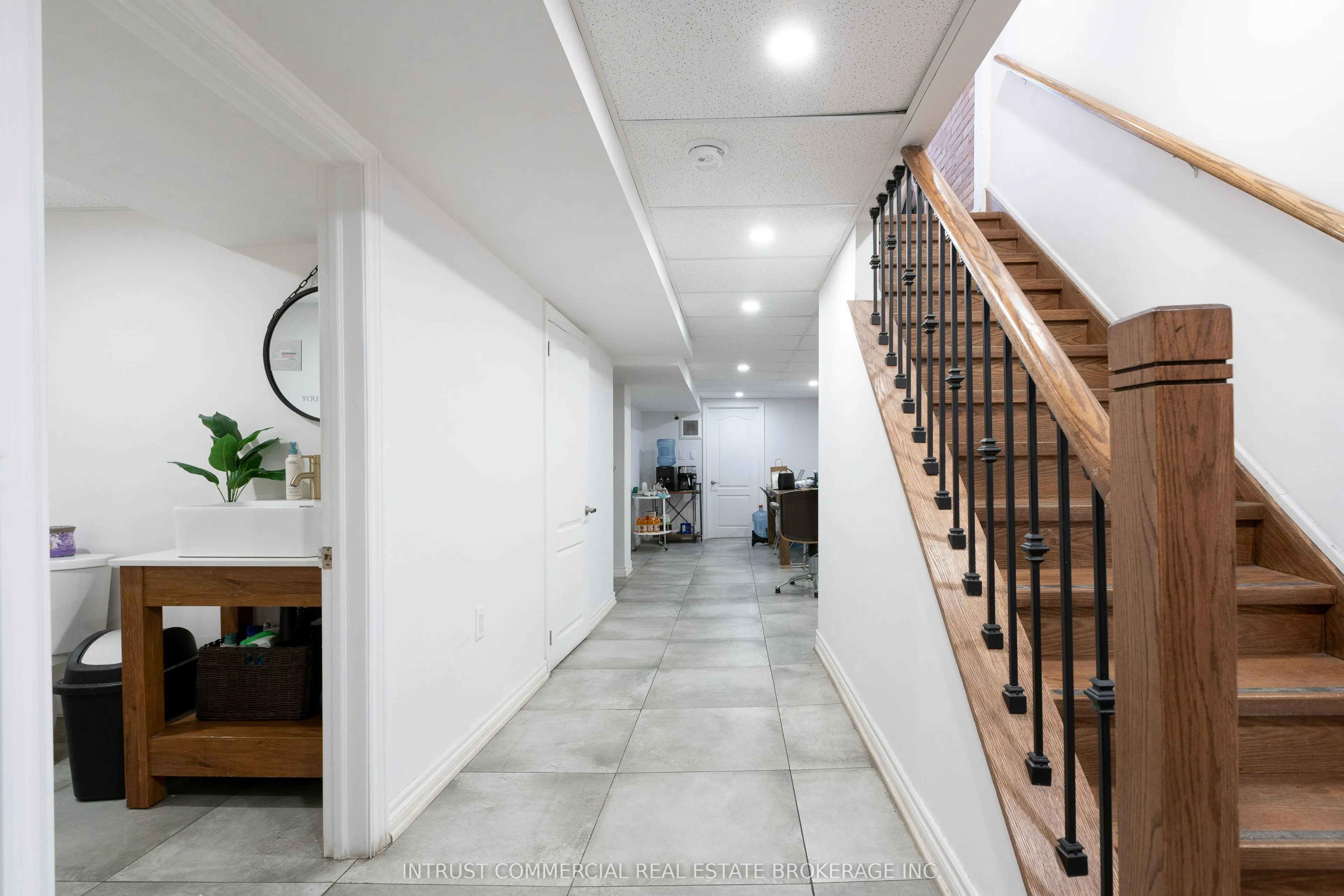3248 Yonge Street