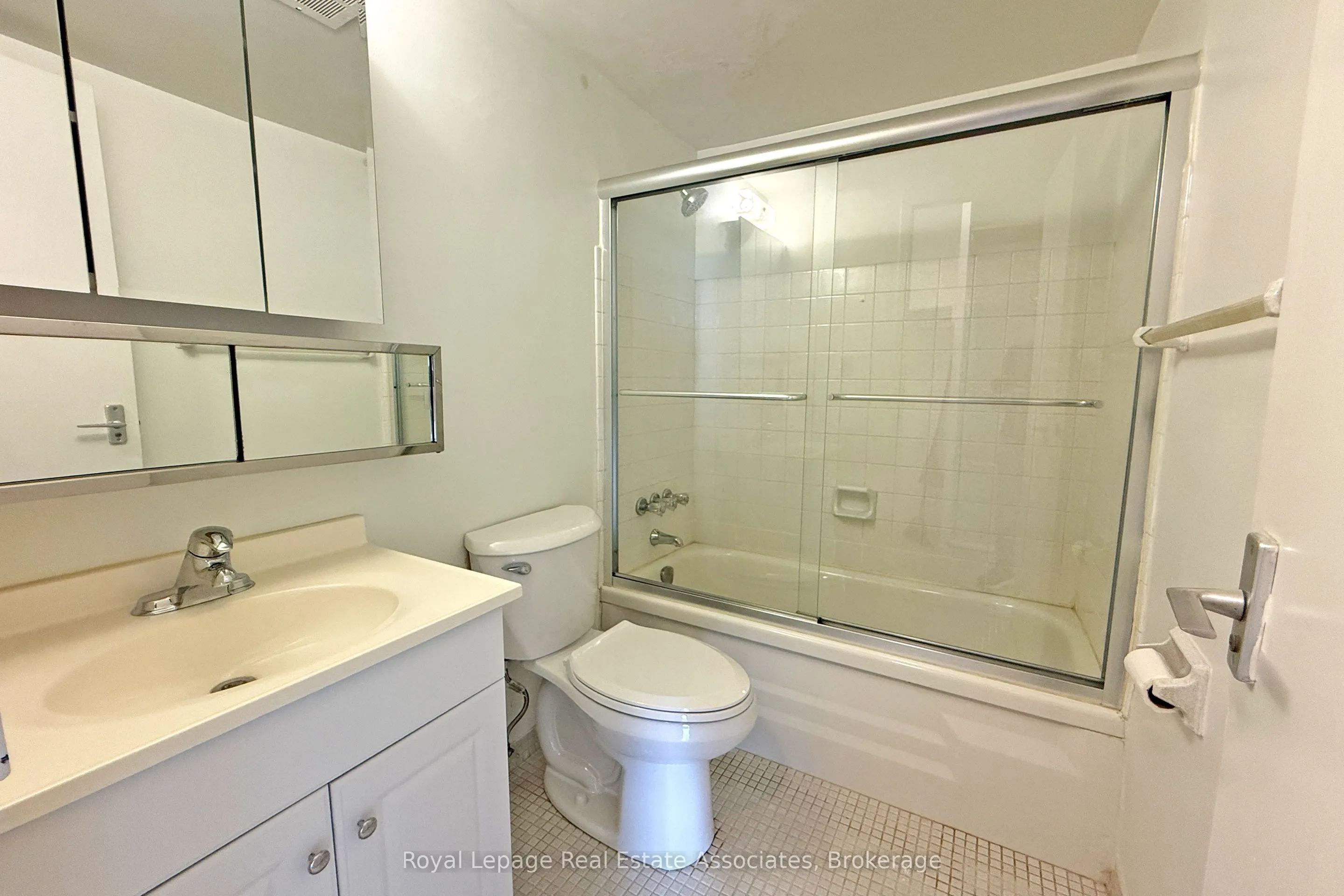 40 Homewood Avenue, #1711