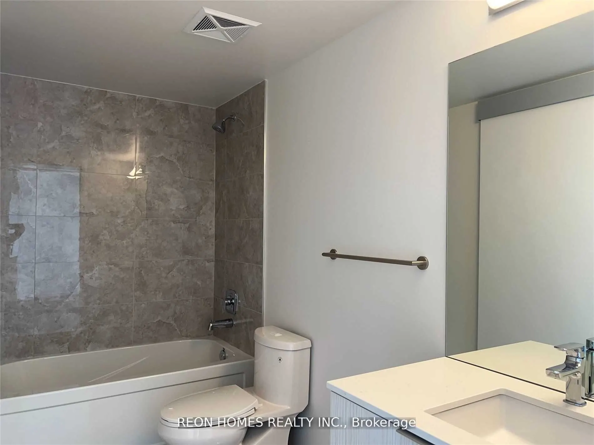 158 Front Street E, #520