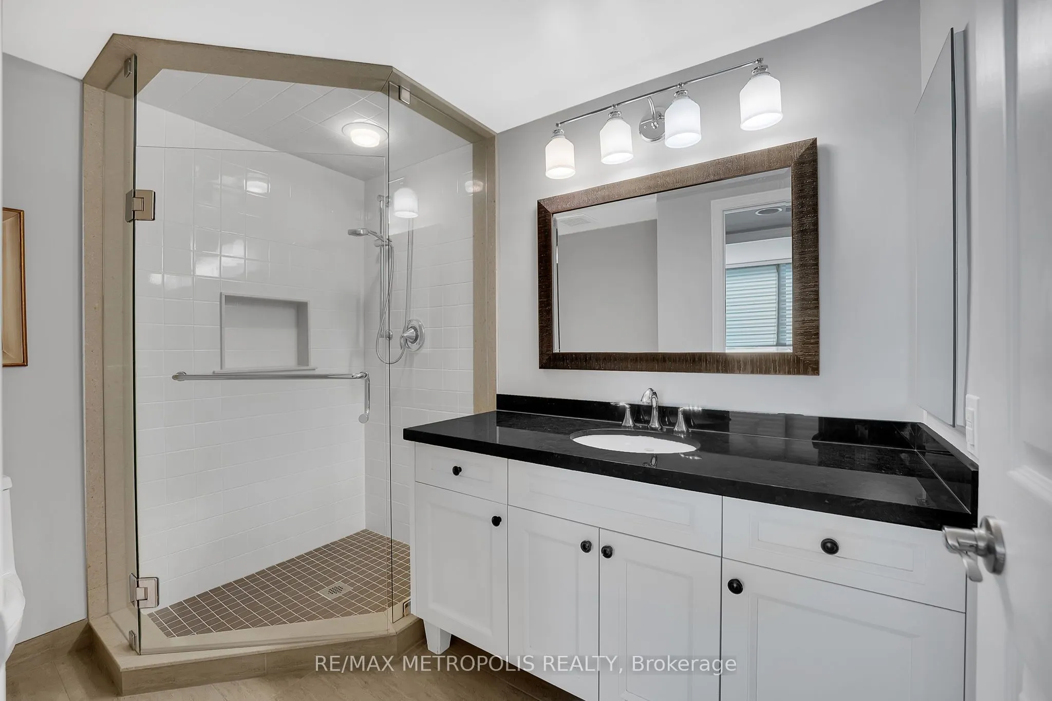 3181 Bayview Avenue, #308