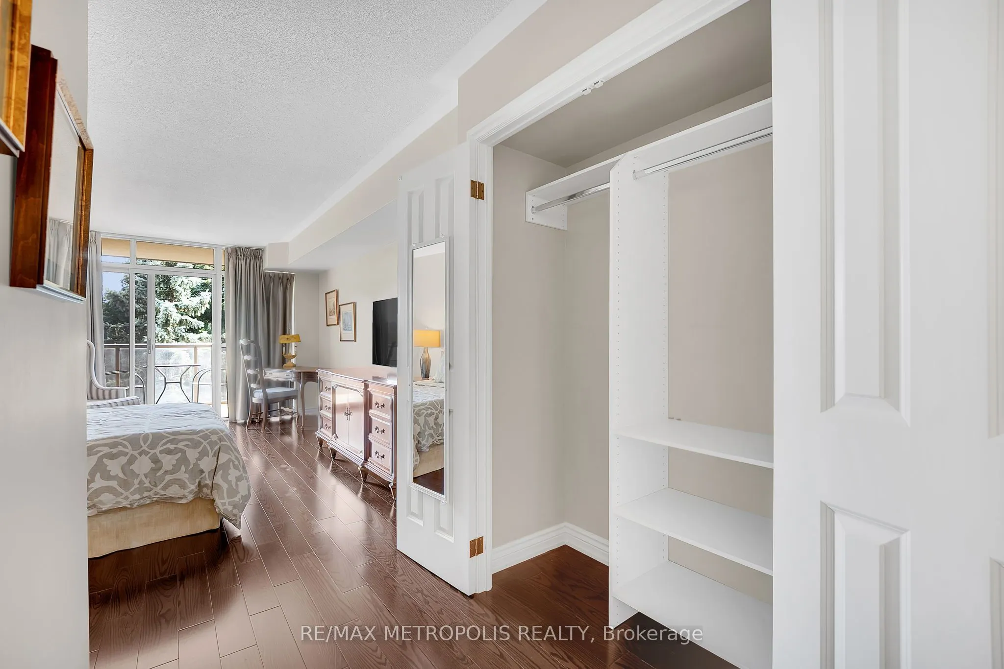 3181 Bayview Avenue, #308