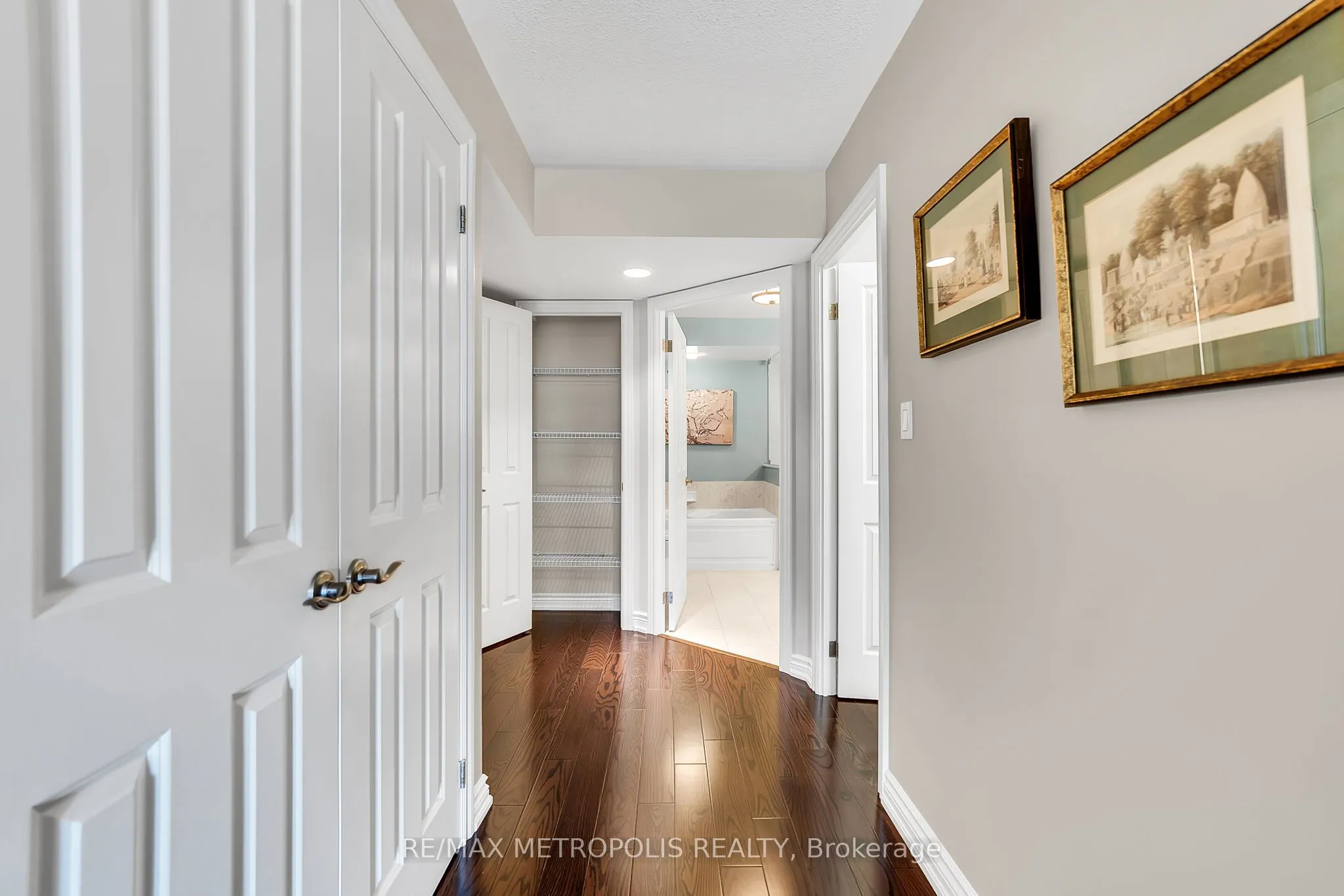 3181 Bayview Avenue, #308