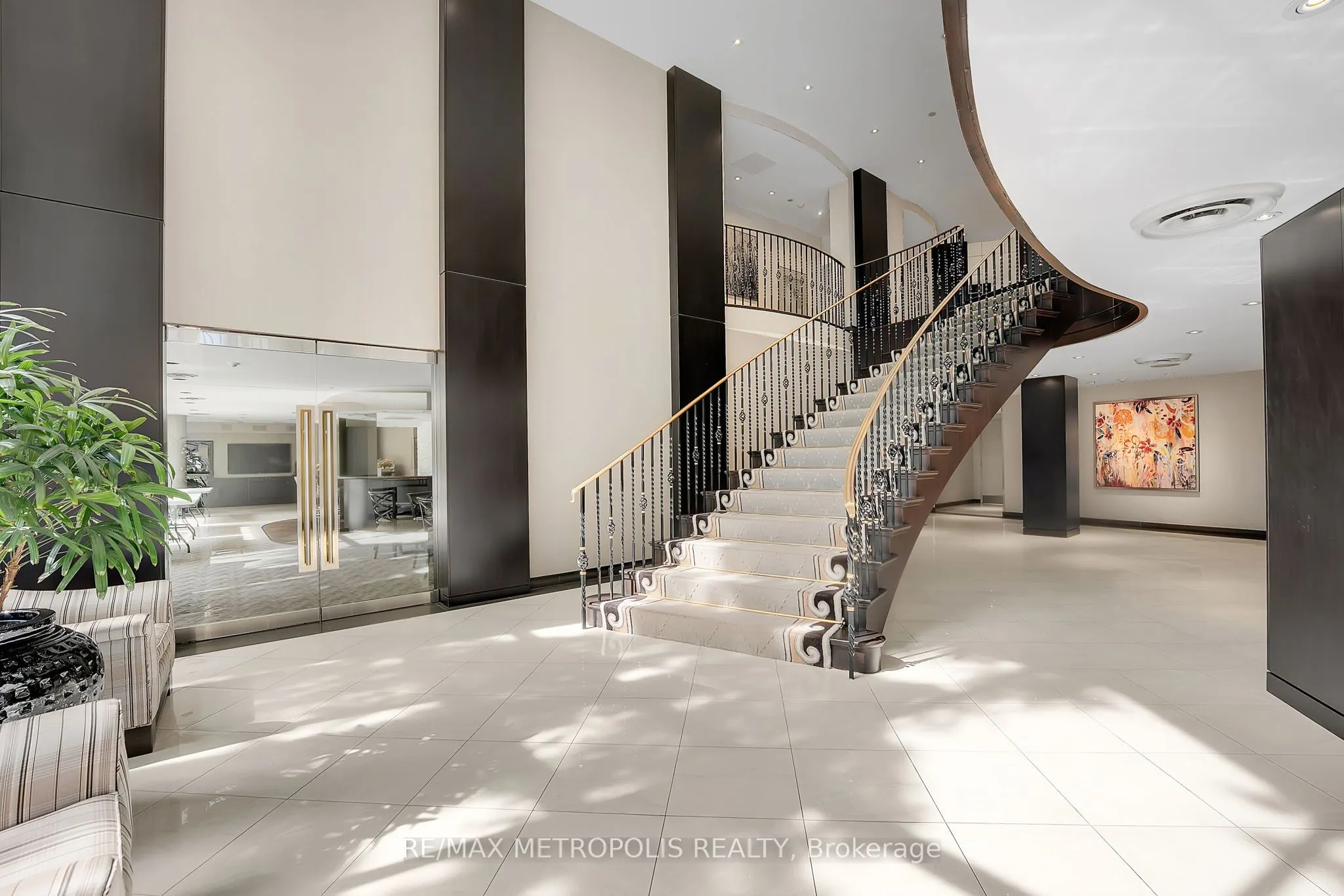 3181 Bayview Avenue, #308