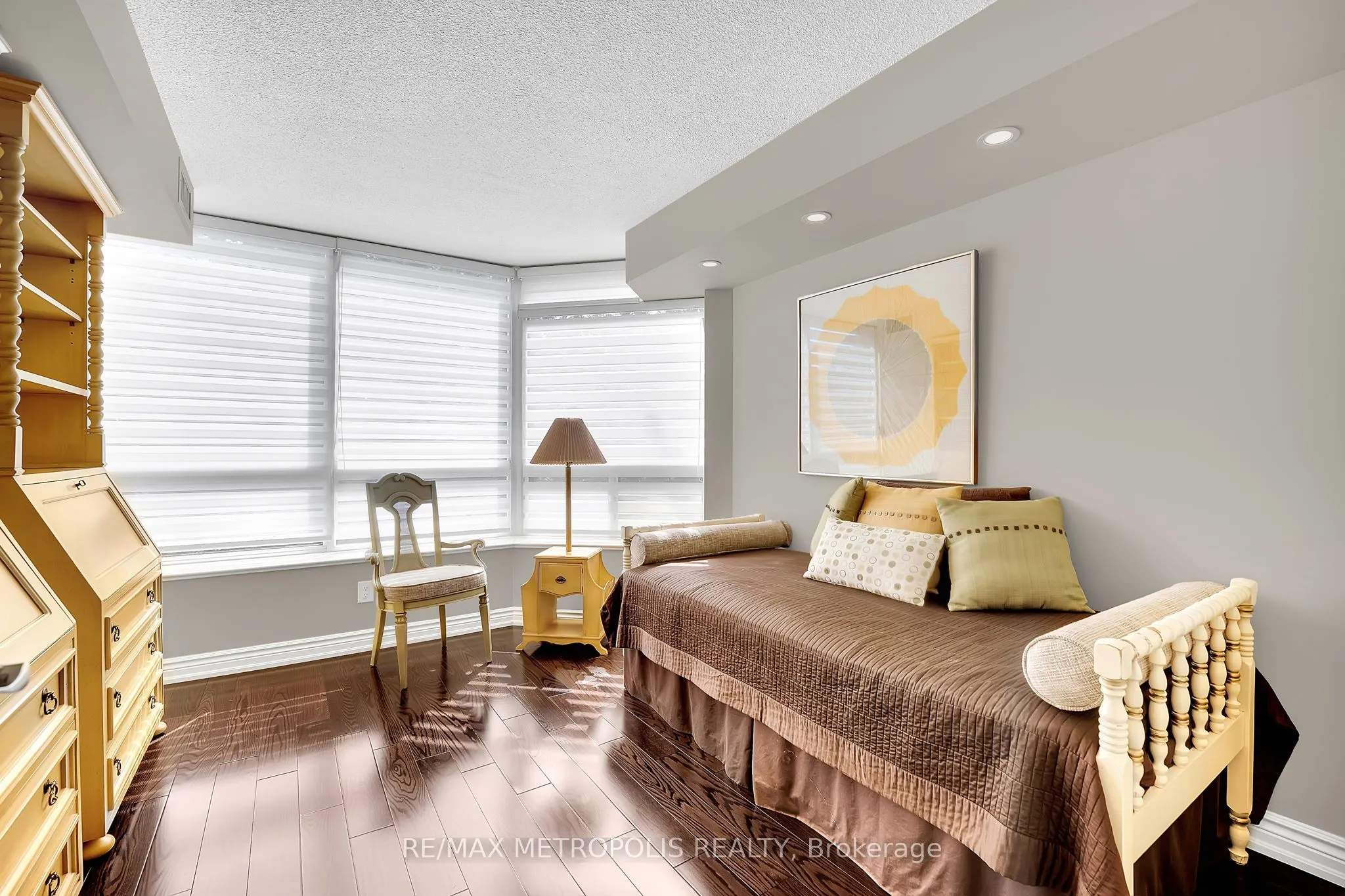 3181 Bayview Avenue, #308