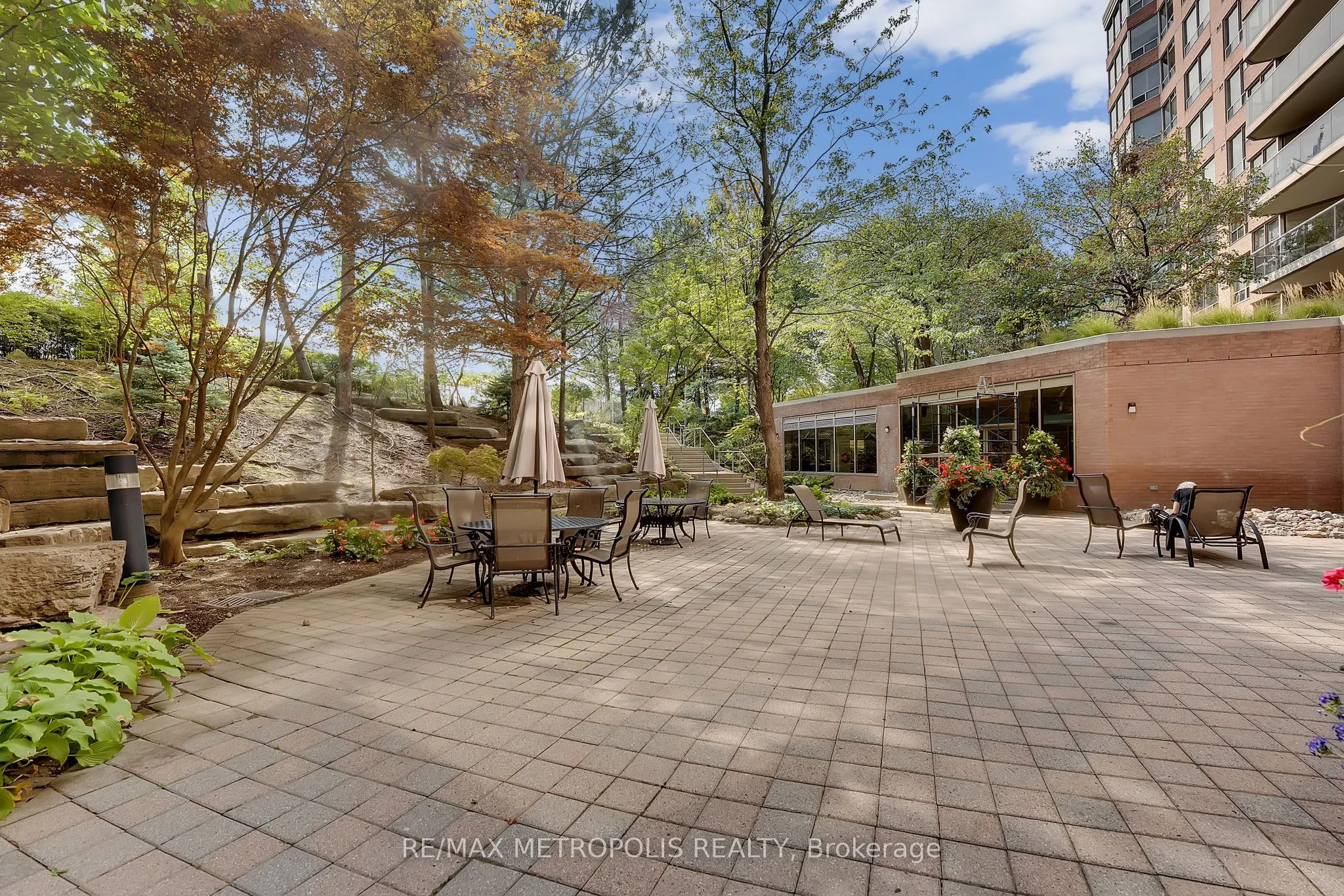 3181 Bayview Avenue, #308