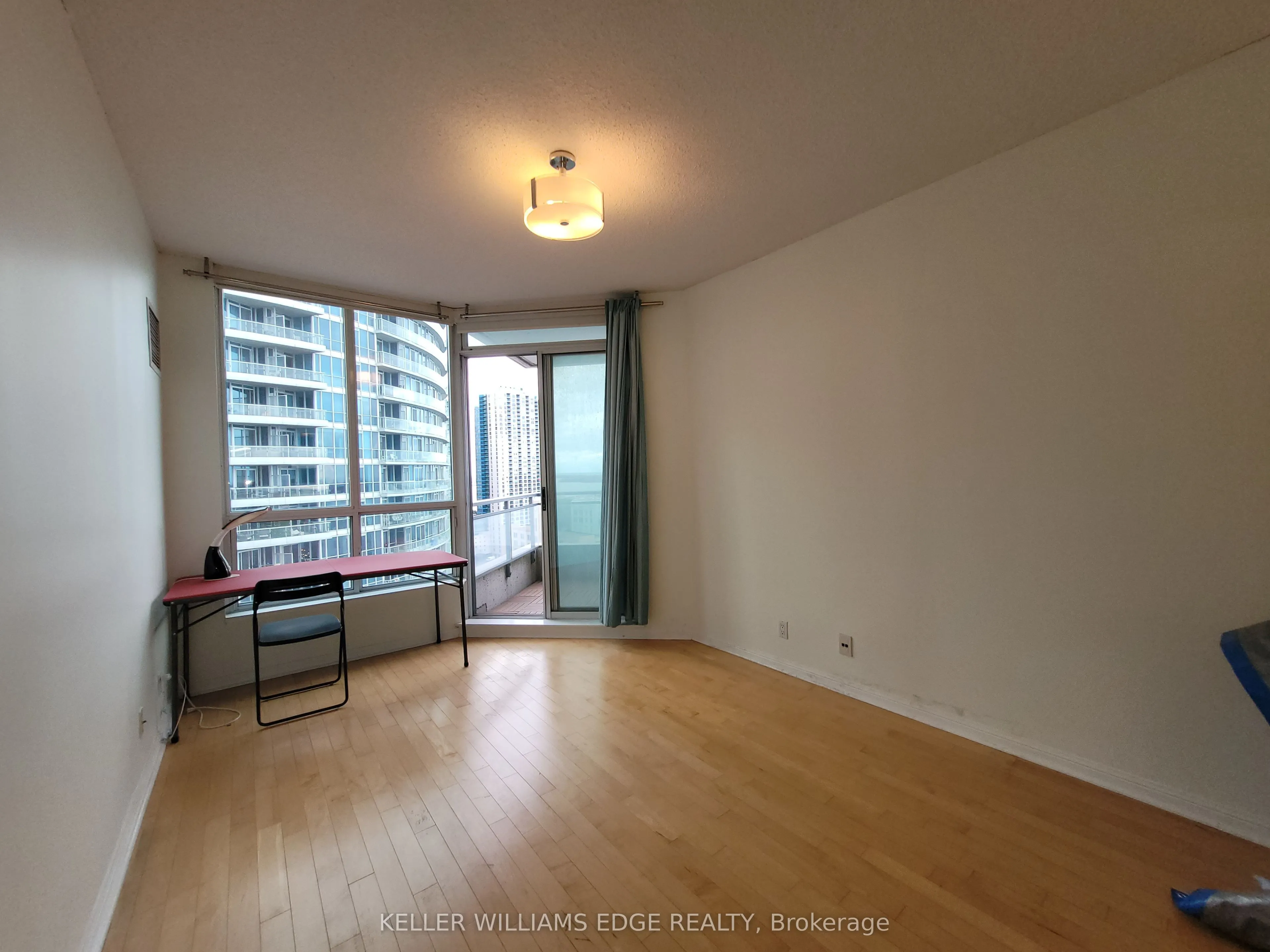 228 Queens Quay W, #2203