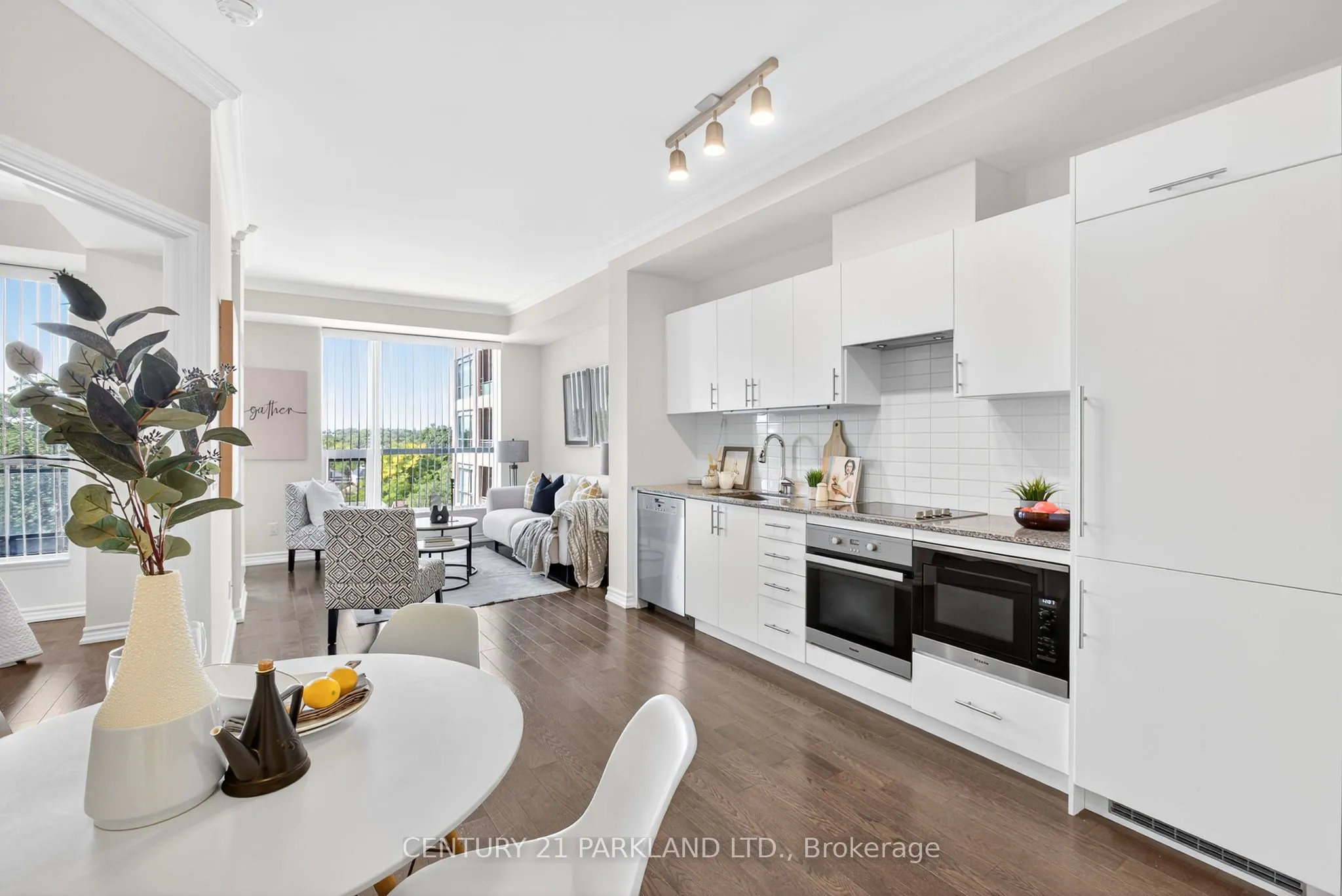 23 Glebe Road W, #603