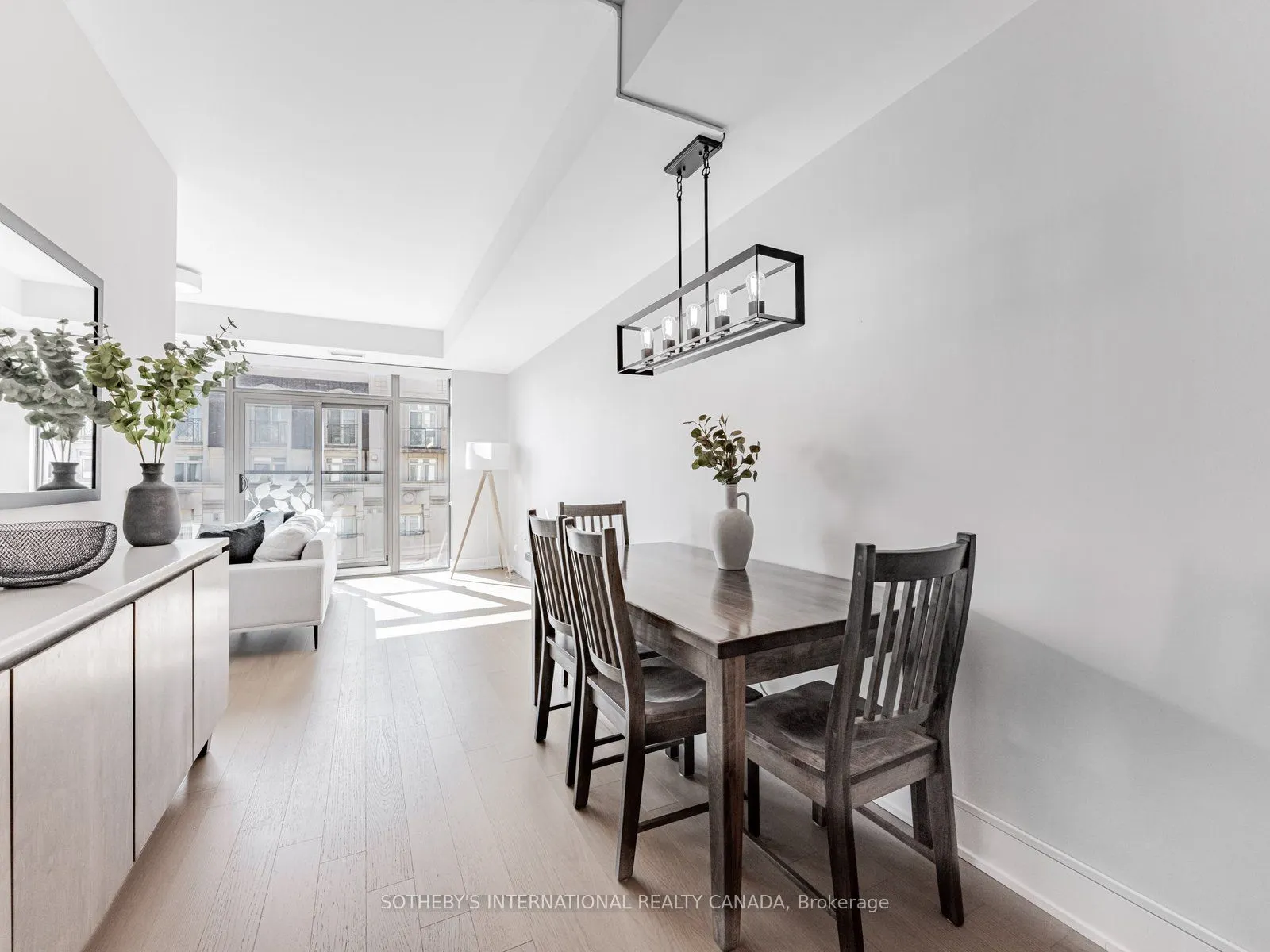 6 Jackes Avenue, #705