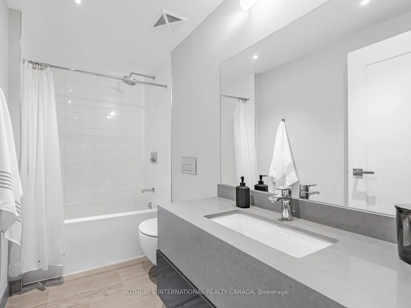 6 Jackes Avenue, #705