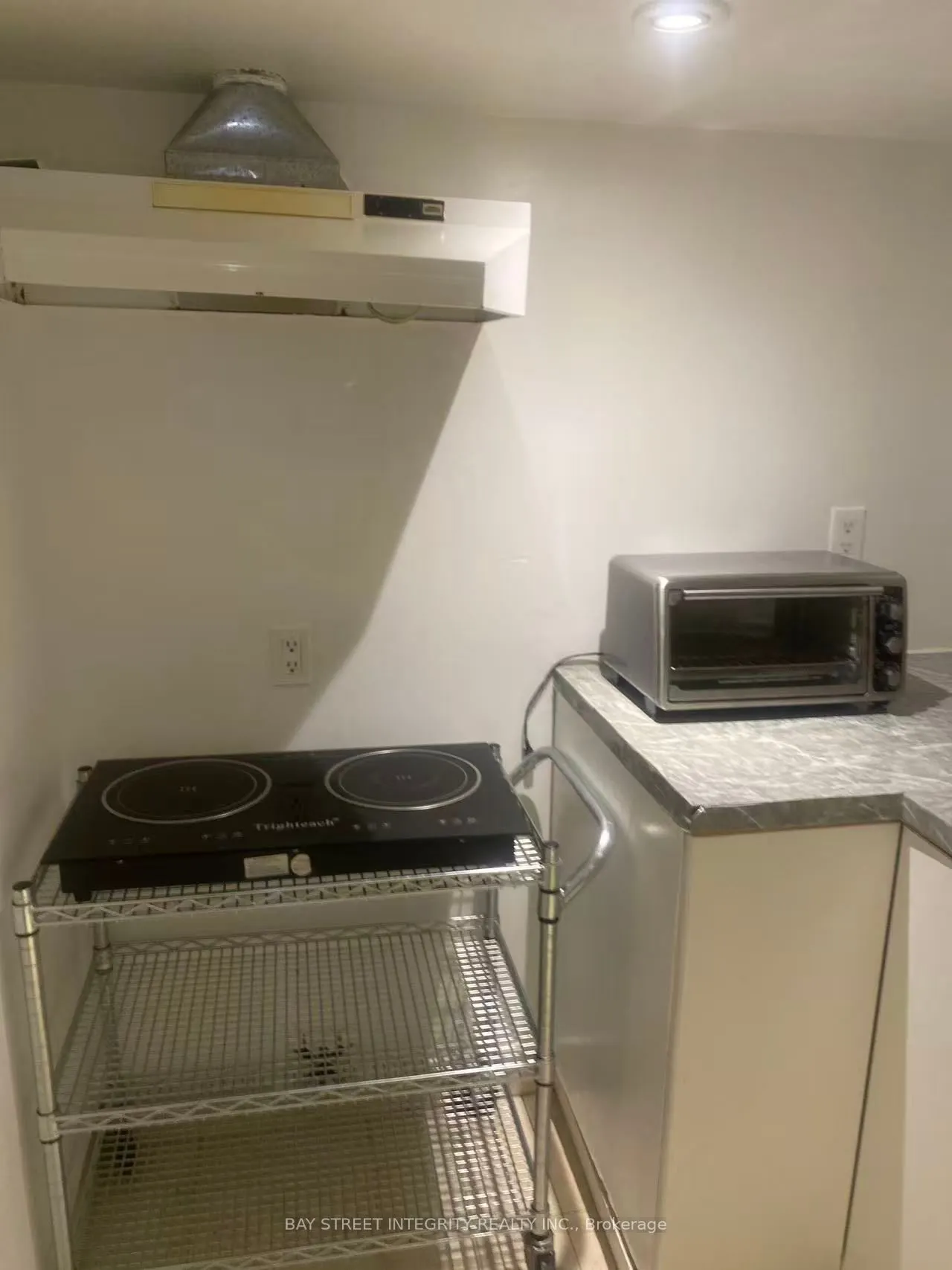34 Clovercrest Road, #Basement