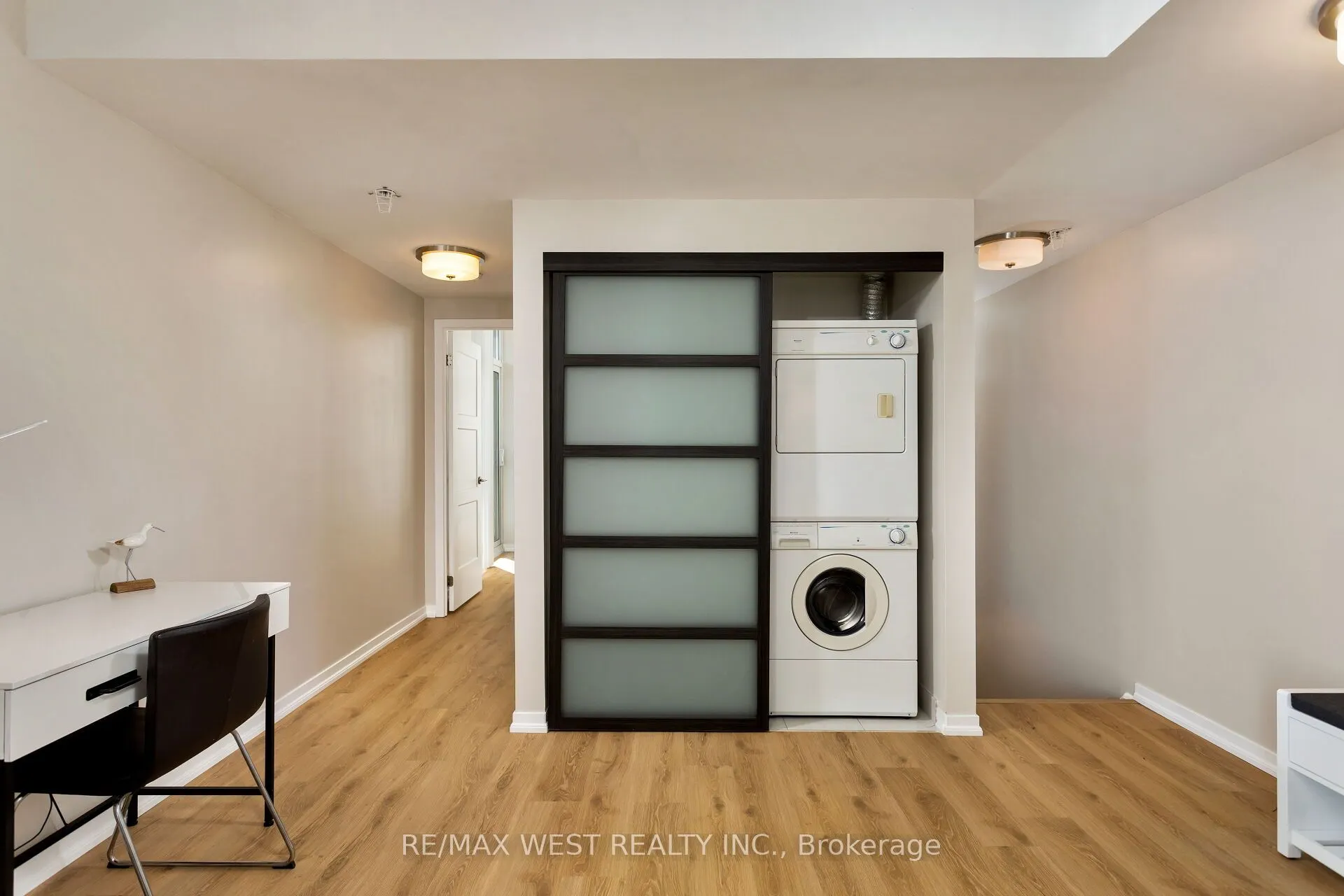 36 LISGAR Street, #1621E