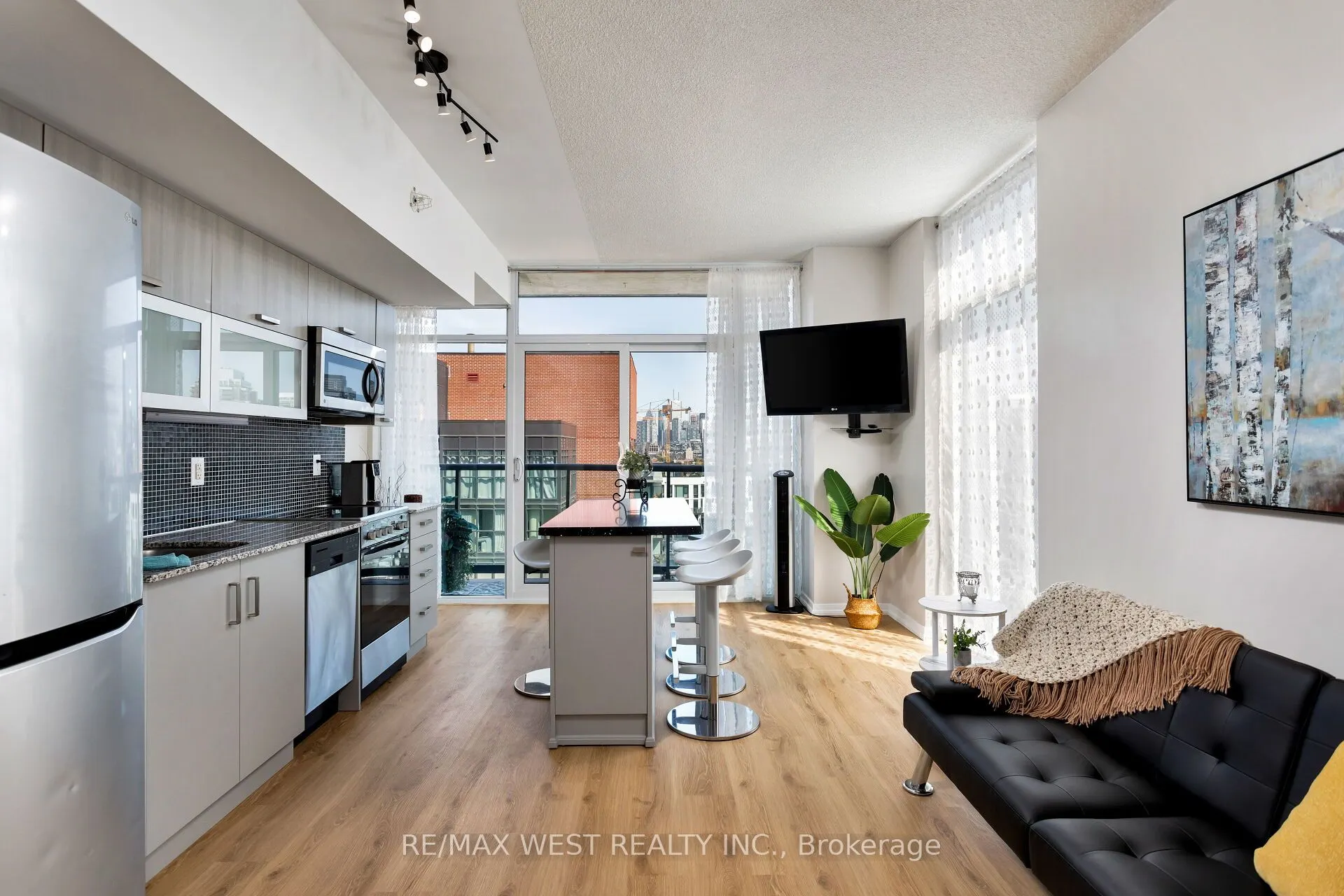 36 LISGAR Street, #1621E