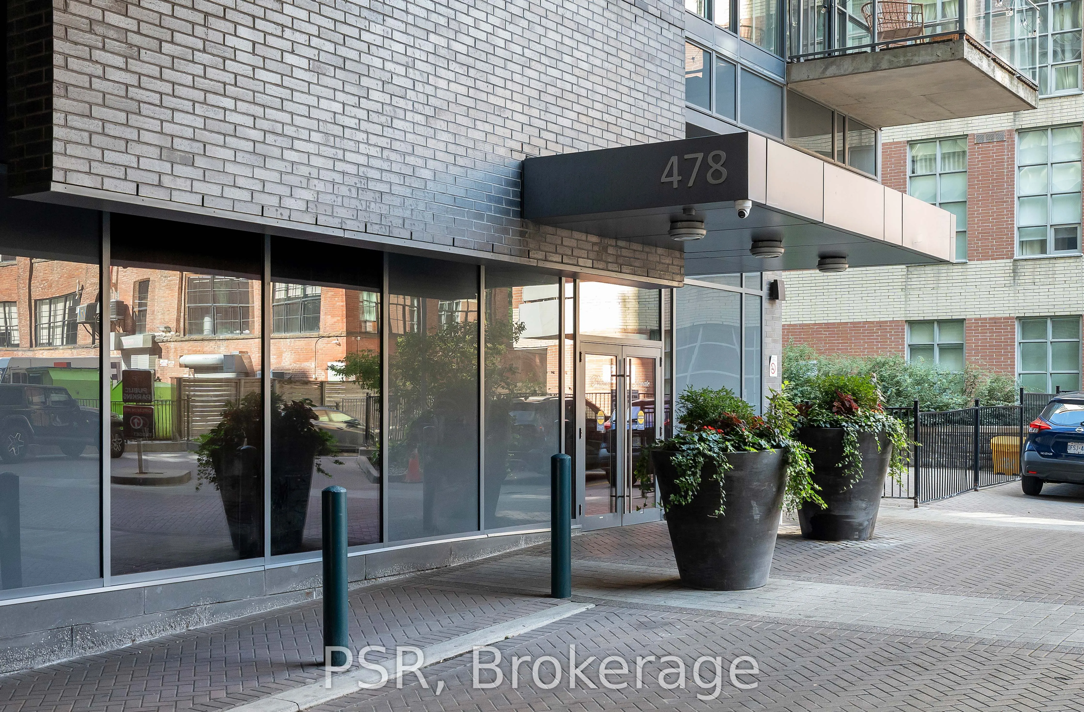 478 King Street W, #507