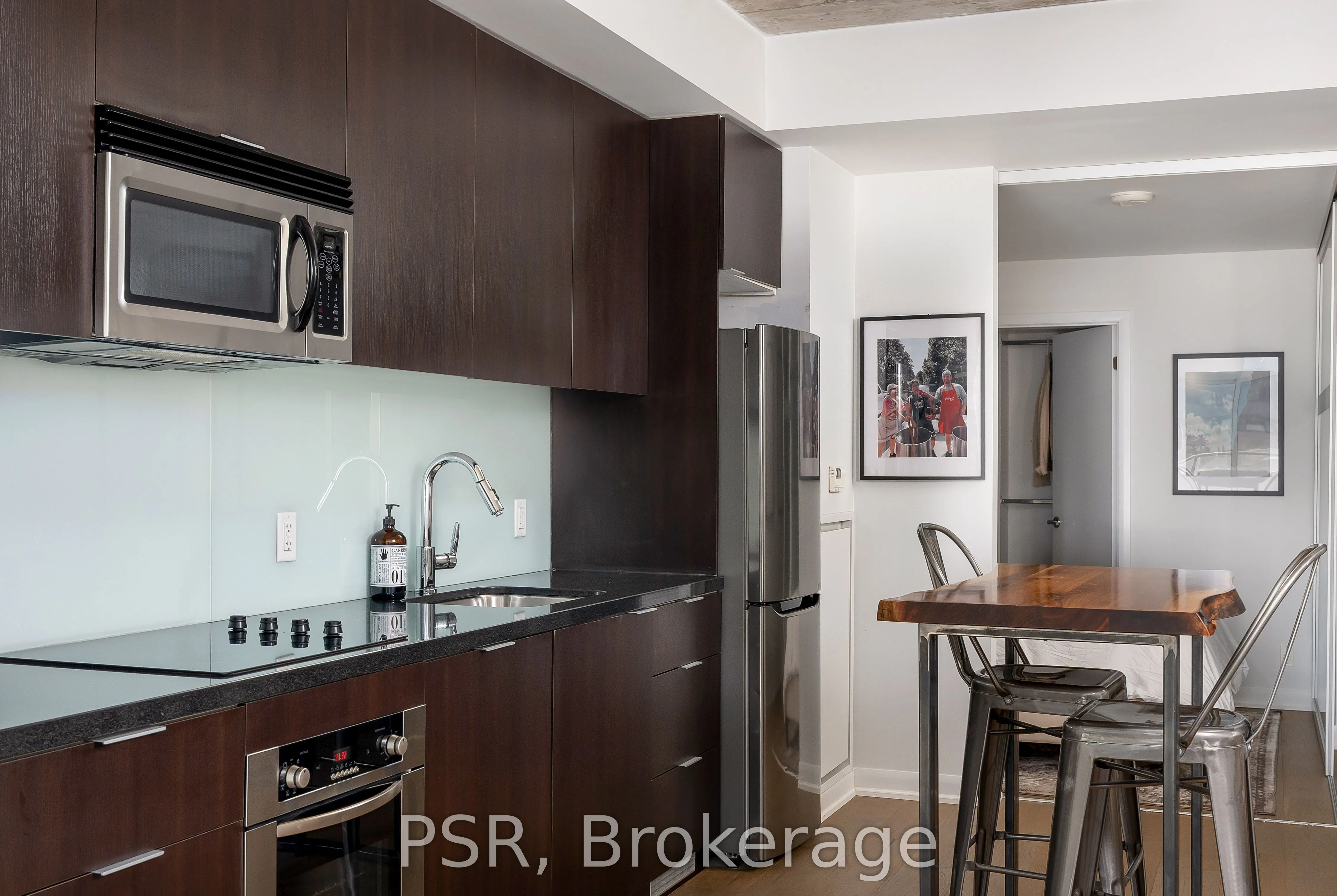 478 King Street W, #507