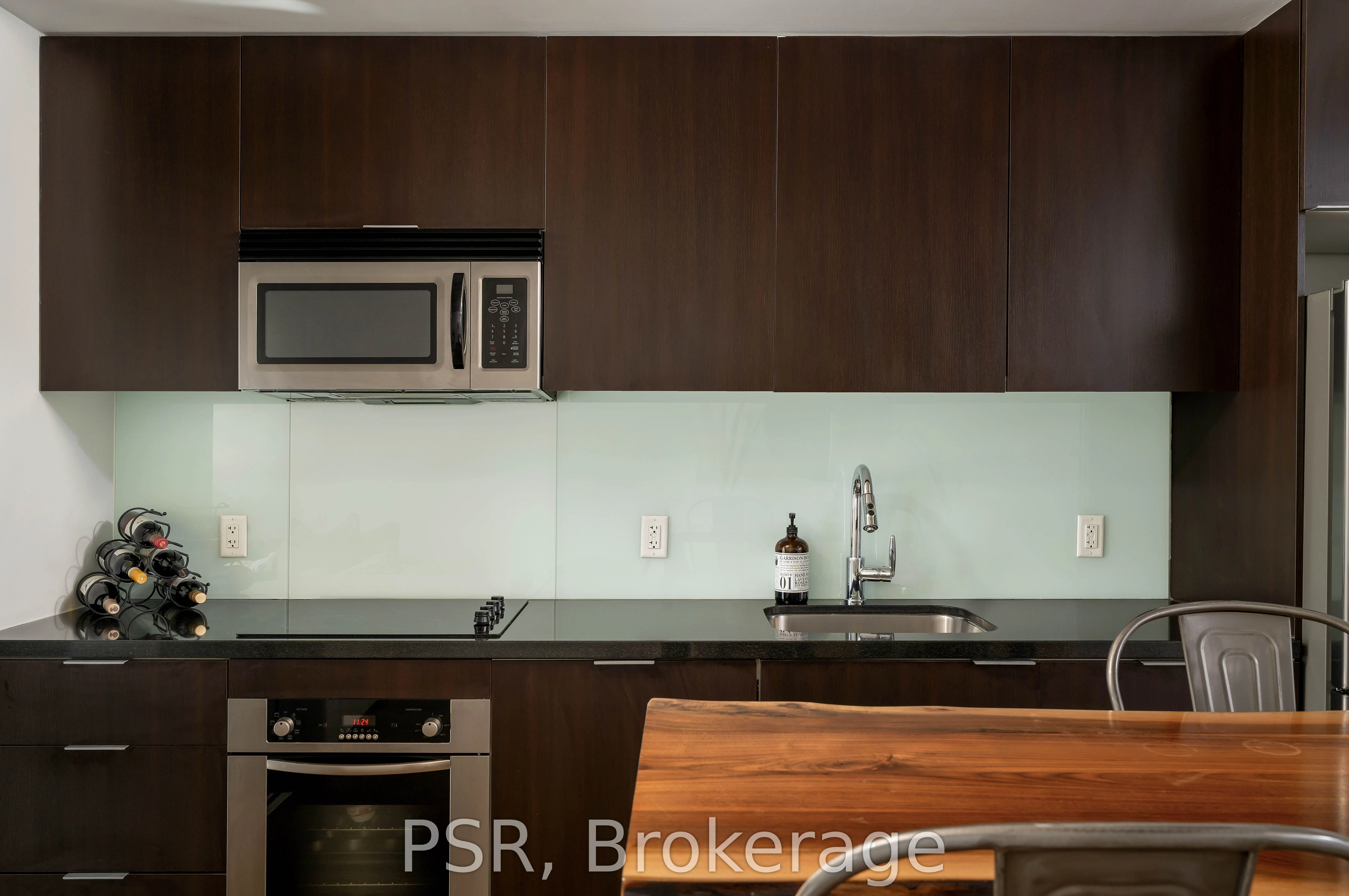 478 King Street W, #507