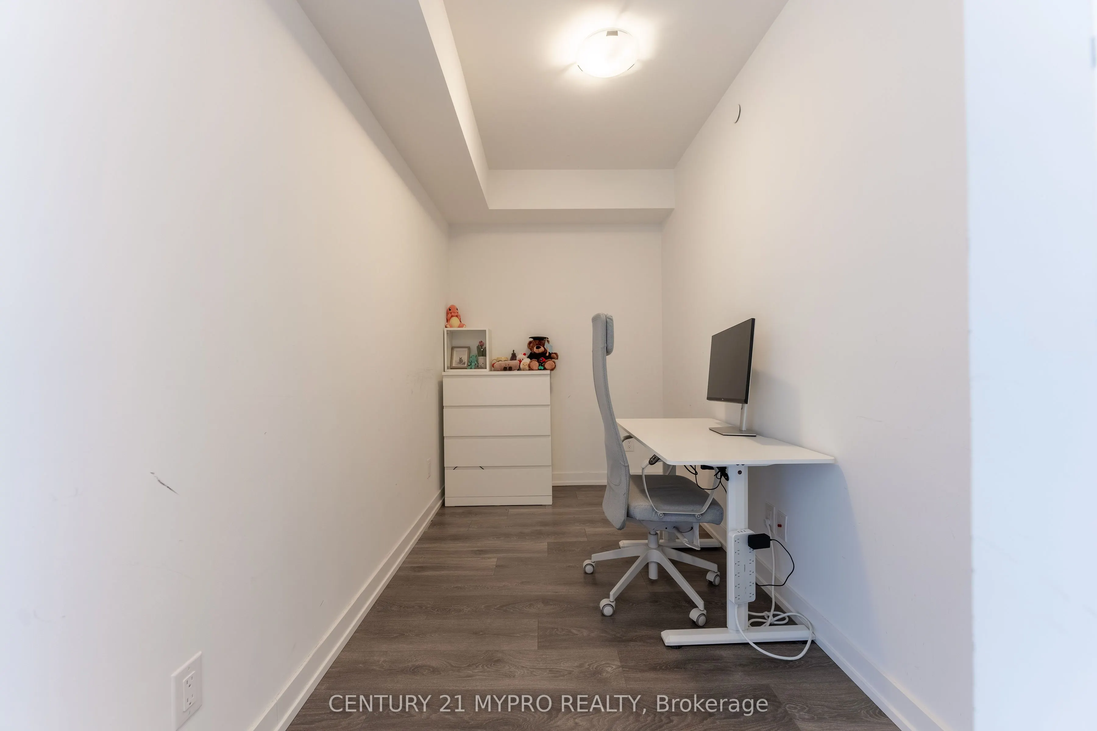 159 Wellesley Street E, #2501