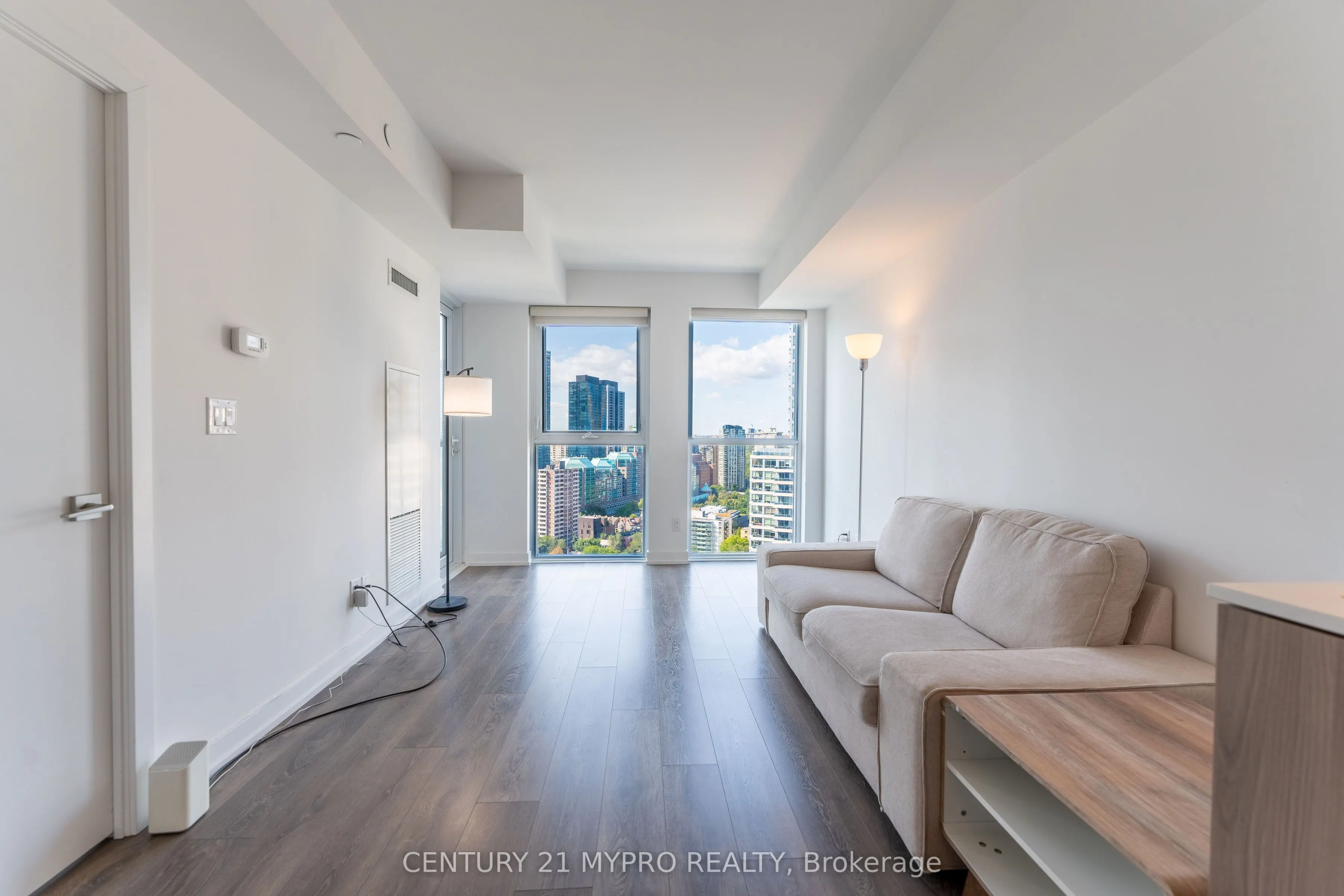 159 Wellesley Street E, #2501