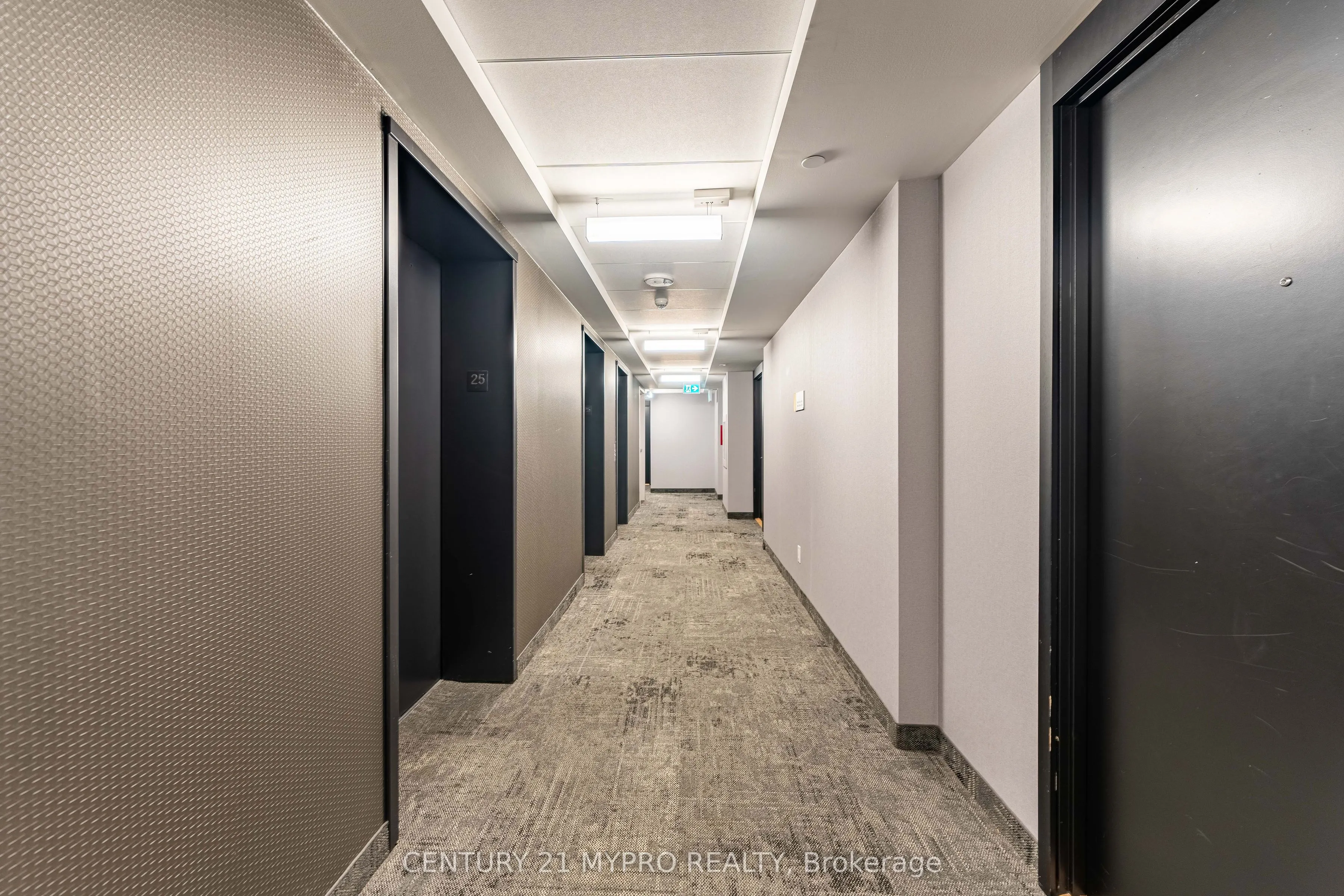 159 Wellesley Street E, #2501