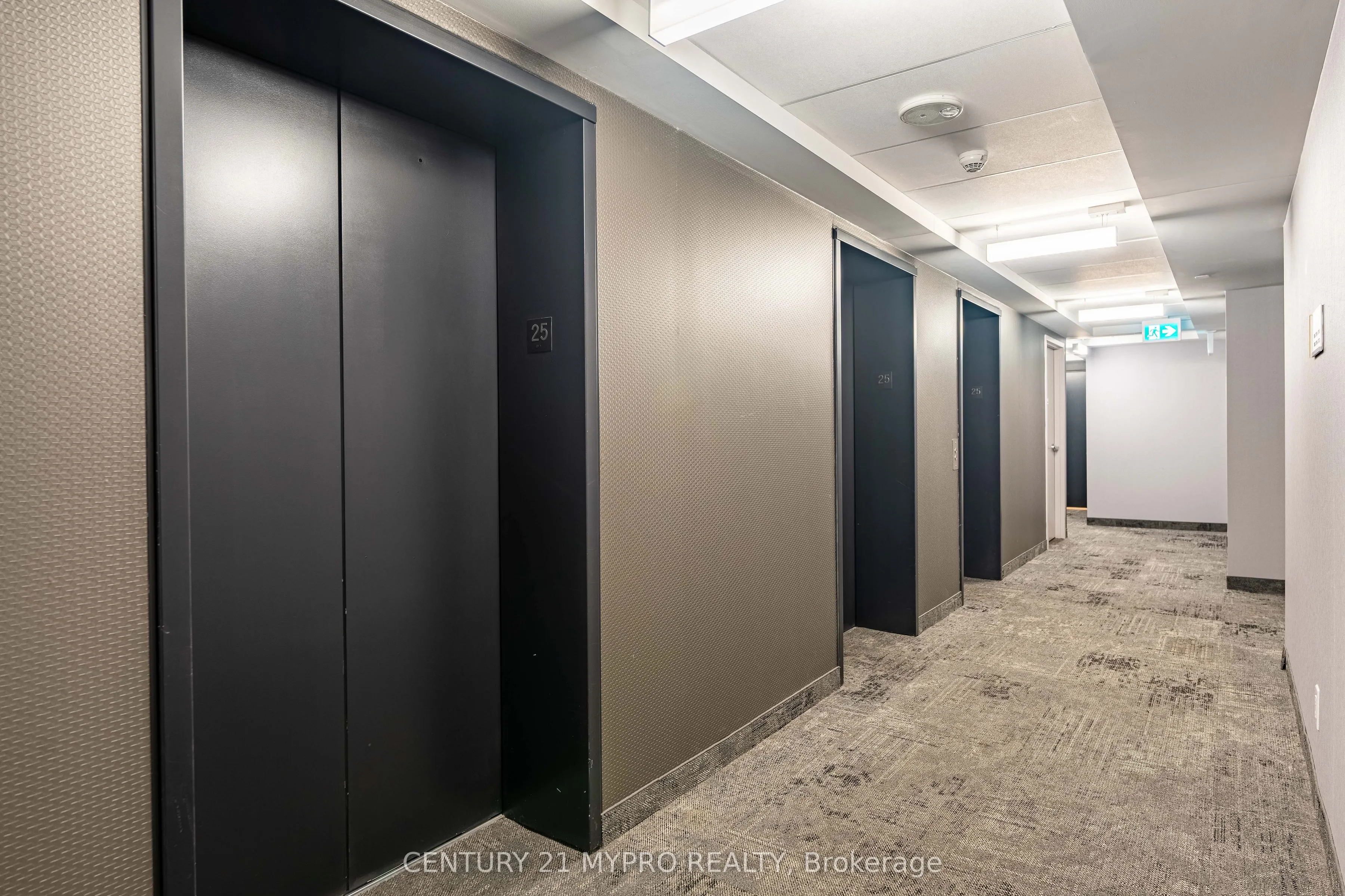 159 Wellesley Street E, #2501