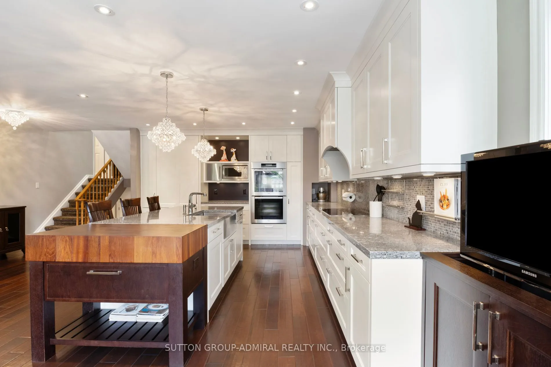 479 Hounslow Avenue