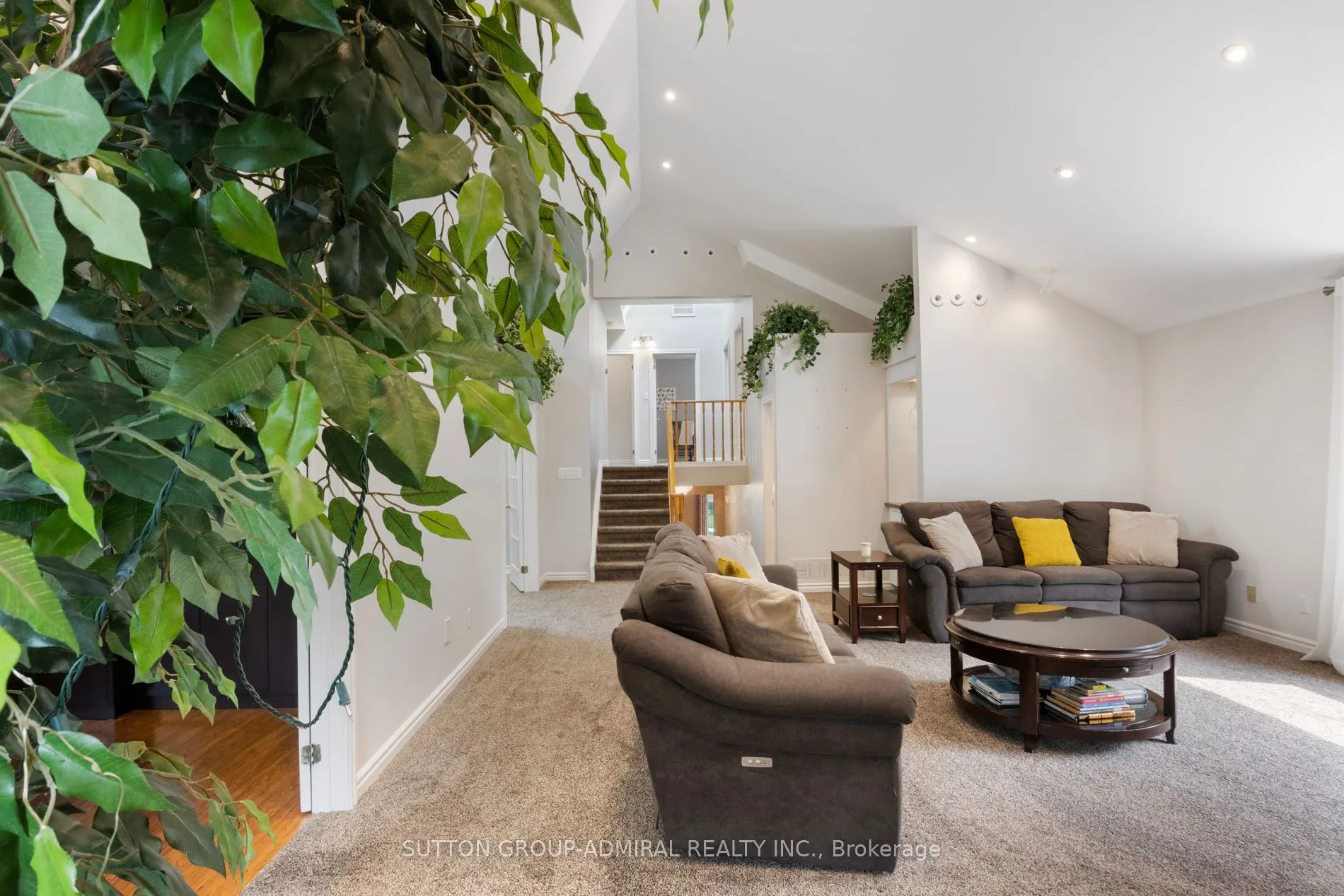 479 Hounslow Avenue