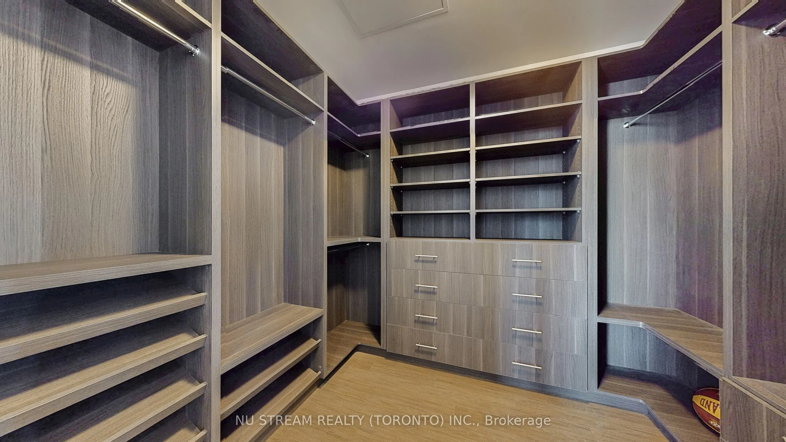 100 Harbour Street, #PH101