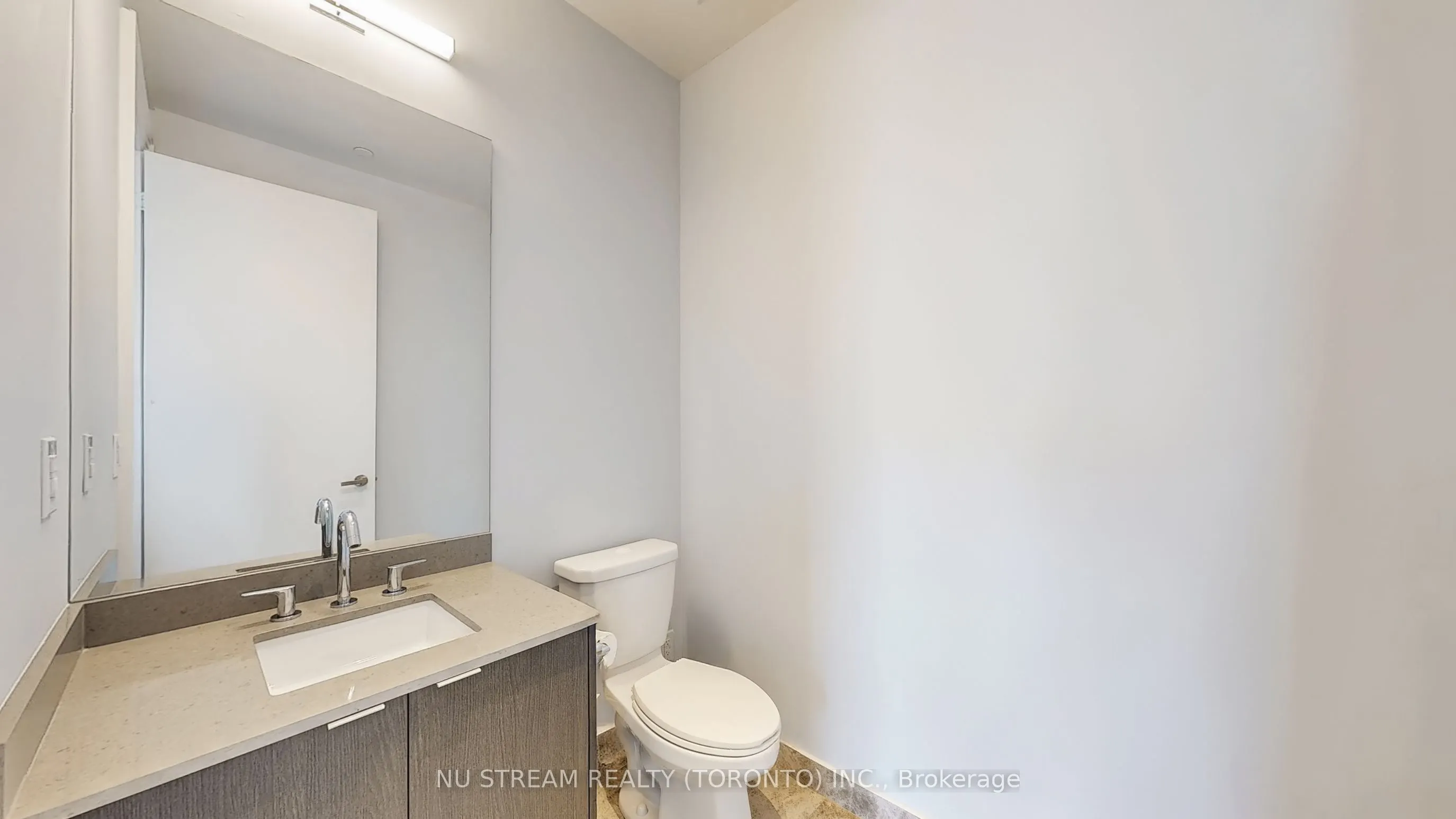 100 Harbour Street, #PH101