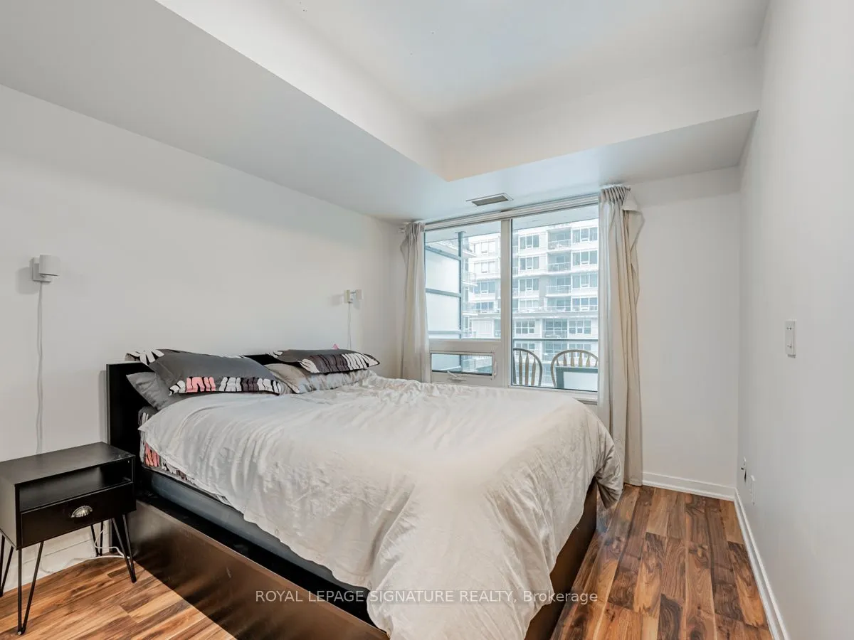 55 East Liberty Street, #401