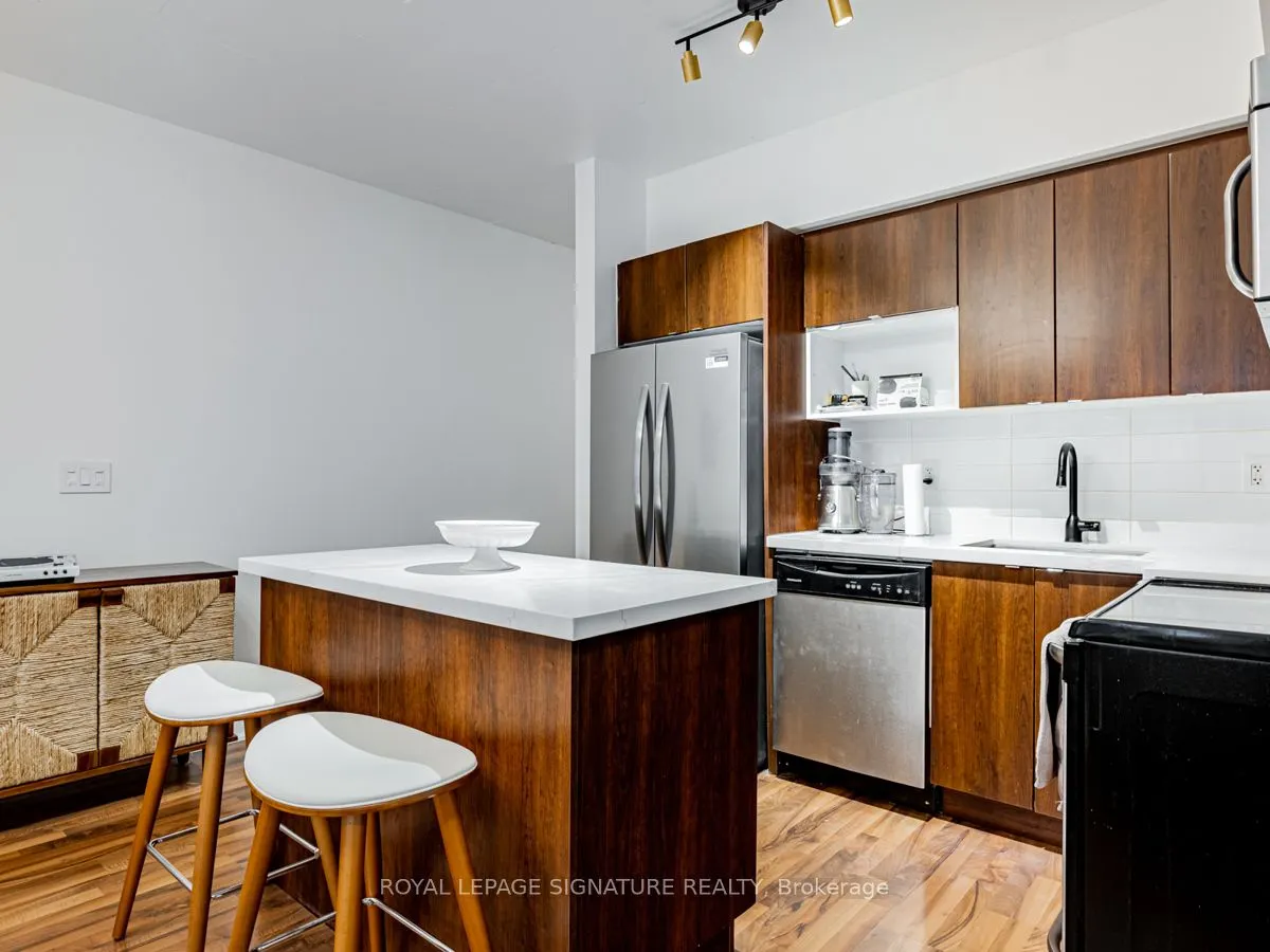 55 East Liberty Street, #401