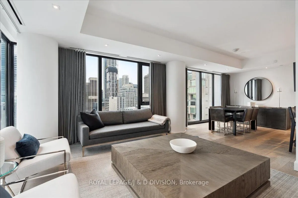 200 Cumberland Street, #2601
