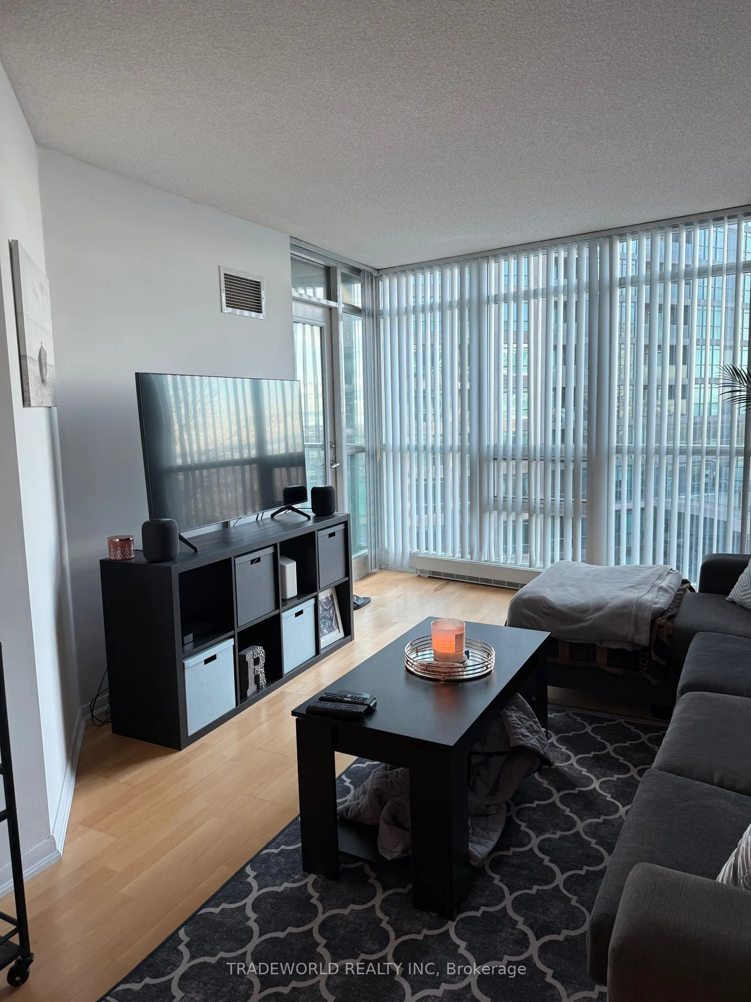 231 Fort York Boulevard, #1002