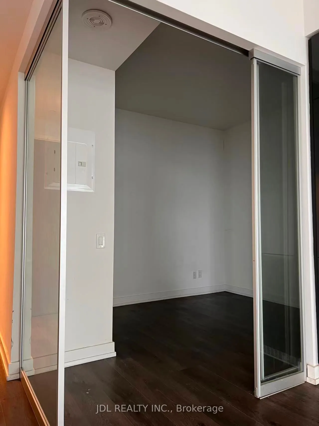 161 Roehampton Avenue S, #2206