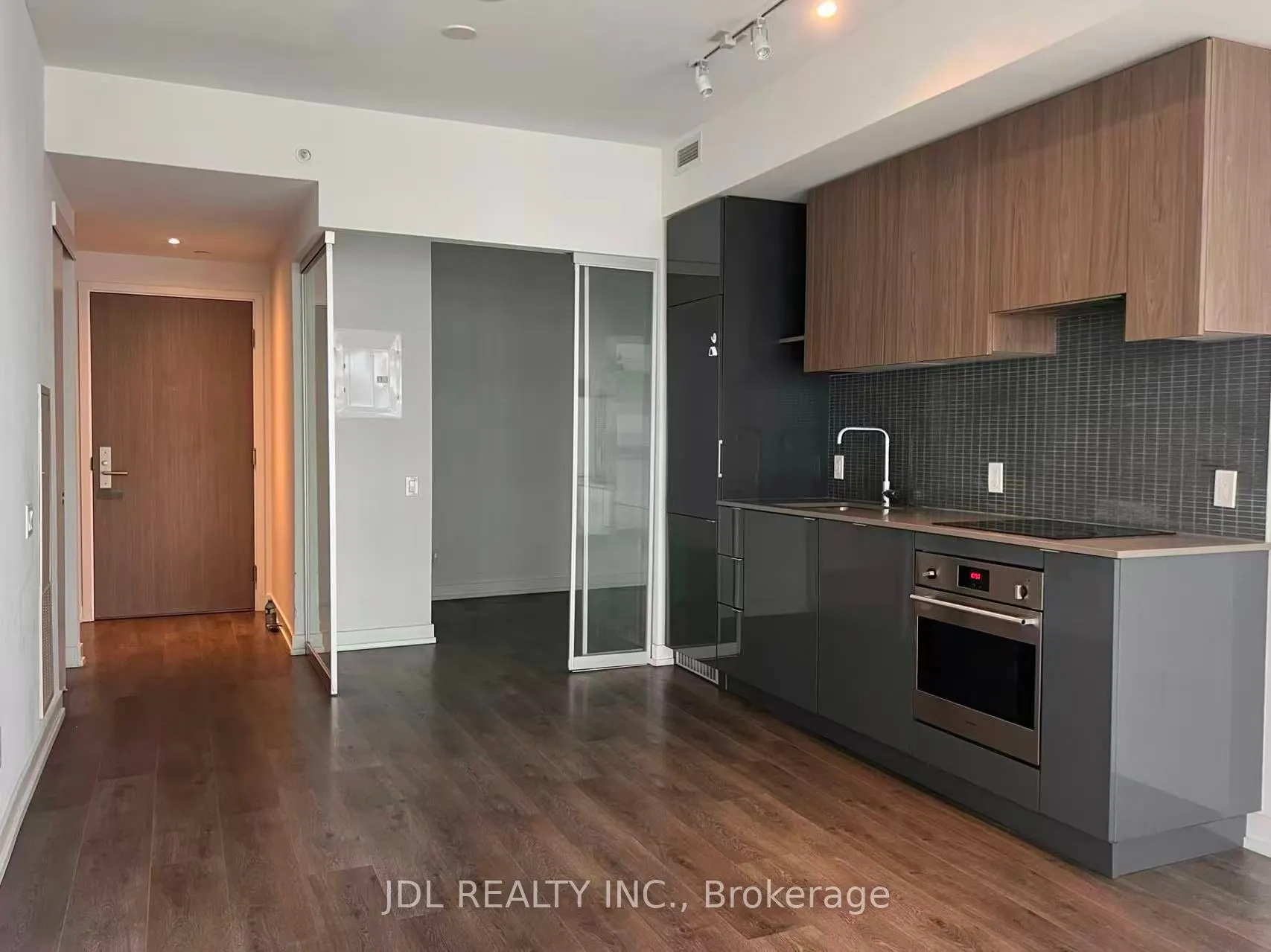 161 Roehampton Avenue S, #2206