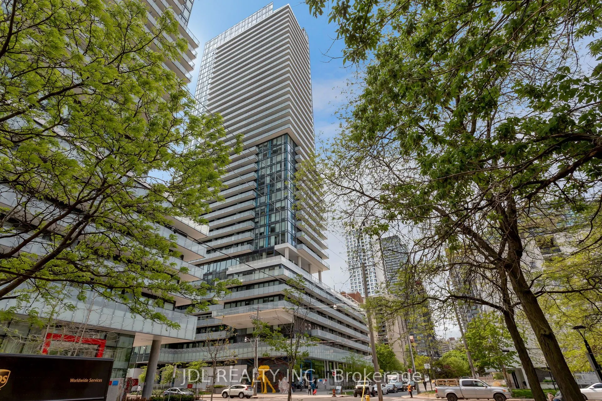 161 Roehampton Avenue S, #2206