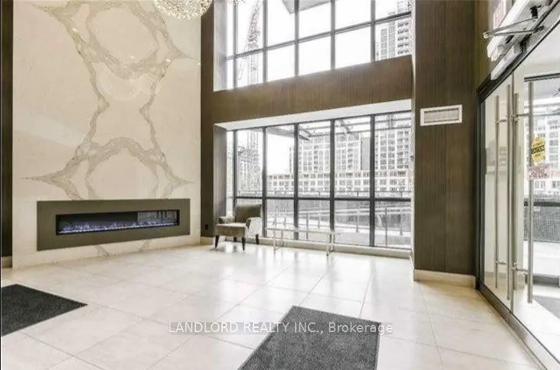 50 Bruyeres Mews, #709