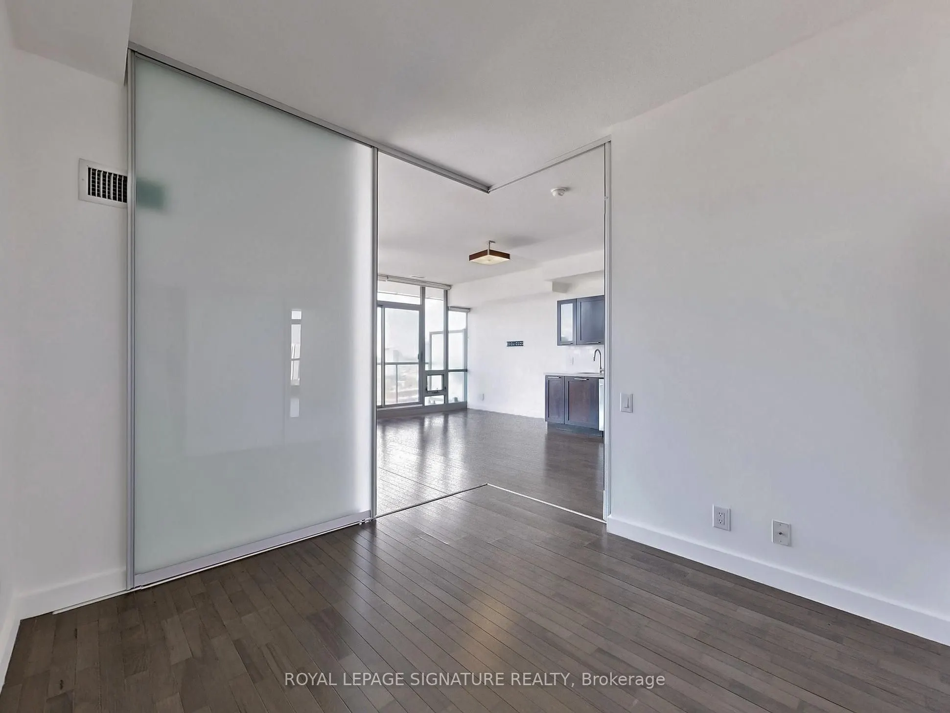 33 Mill Street, #2509
