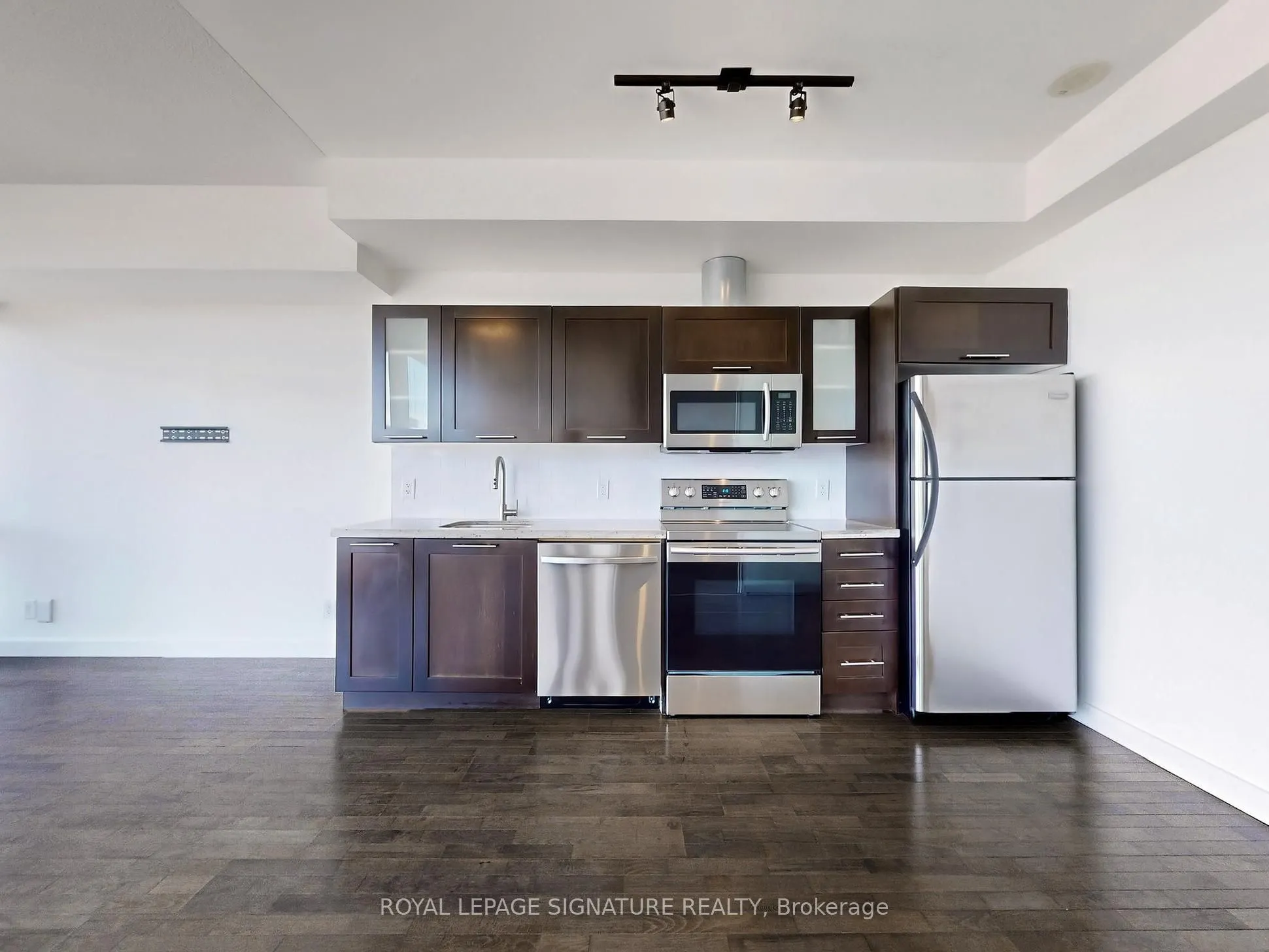 33 Mill Street, #2509