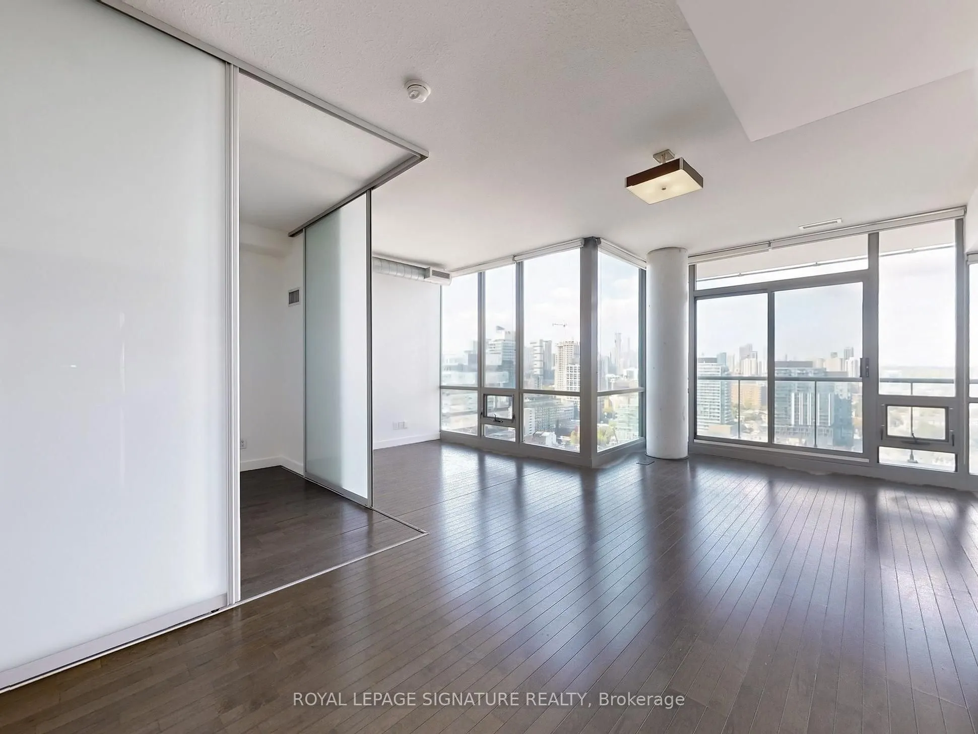 33 Mill Street, #2509