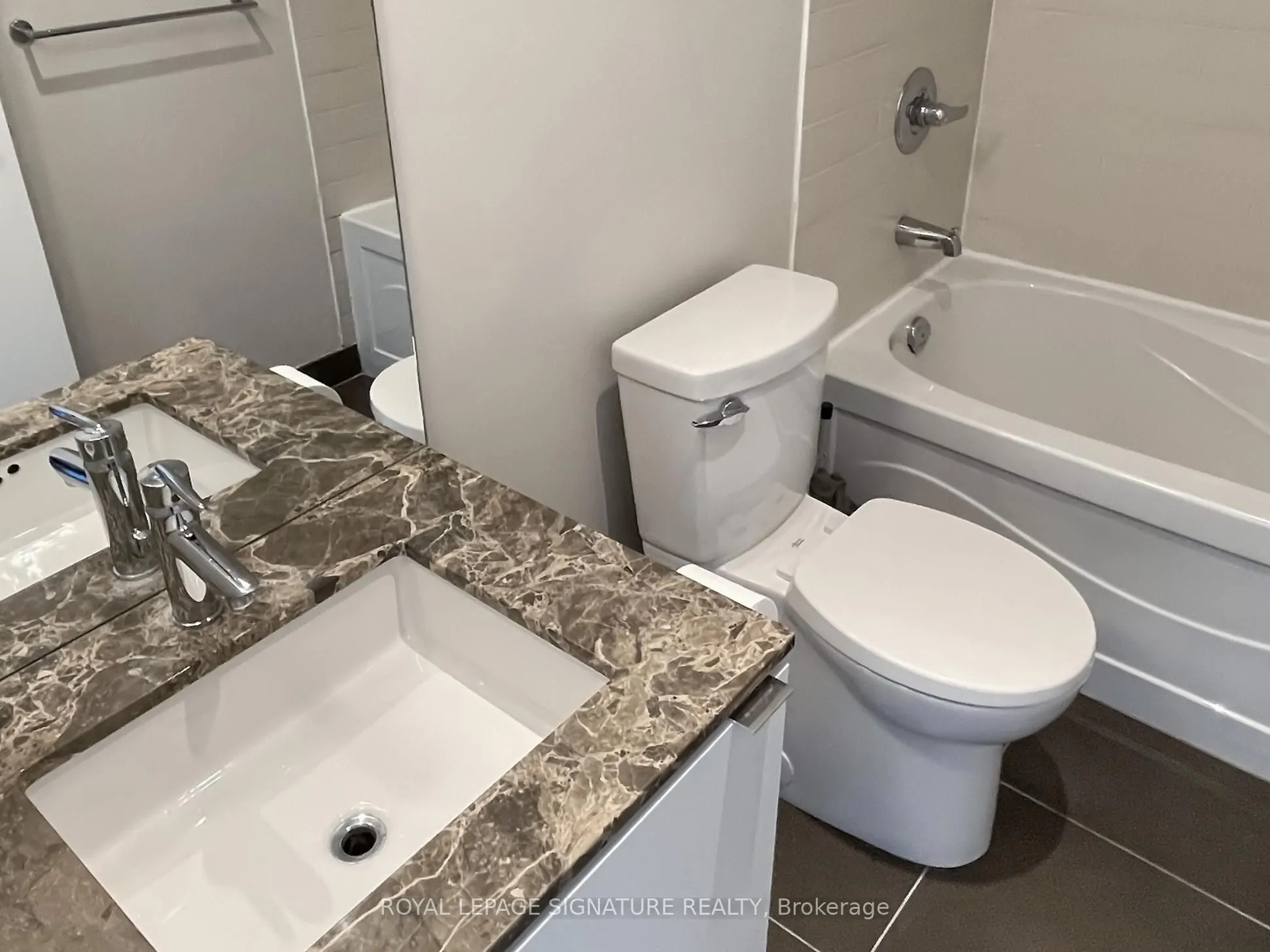 33 Mill Street, #2509