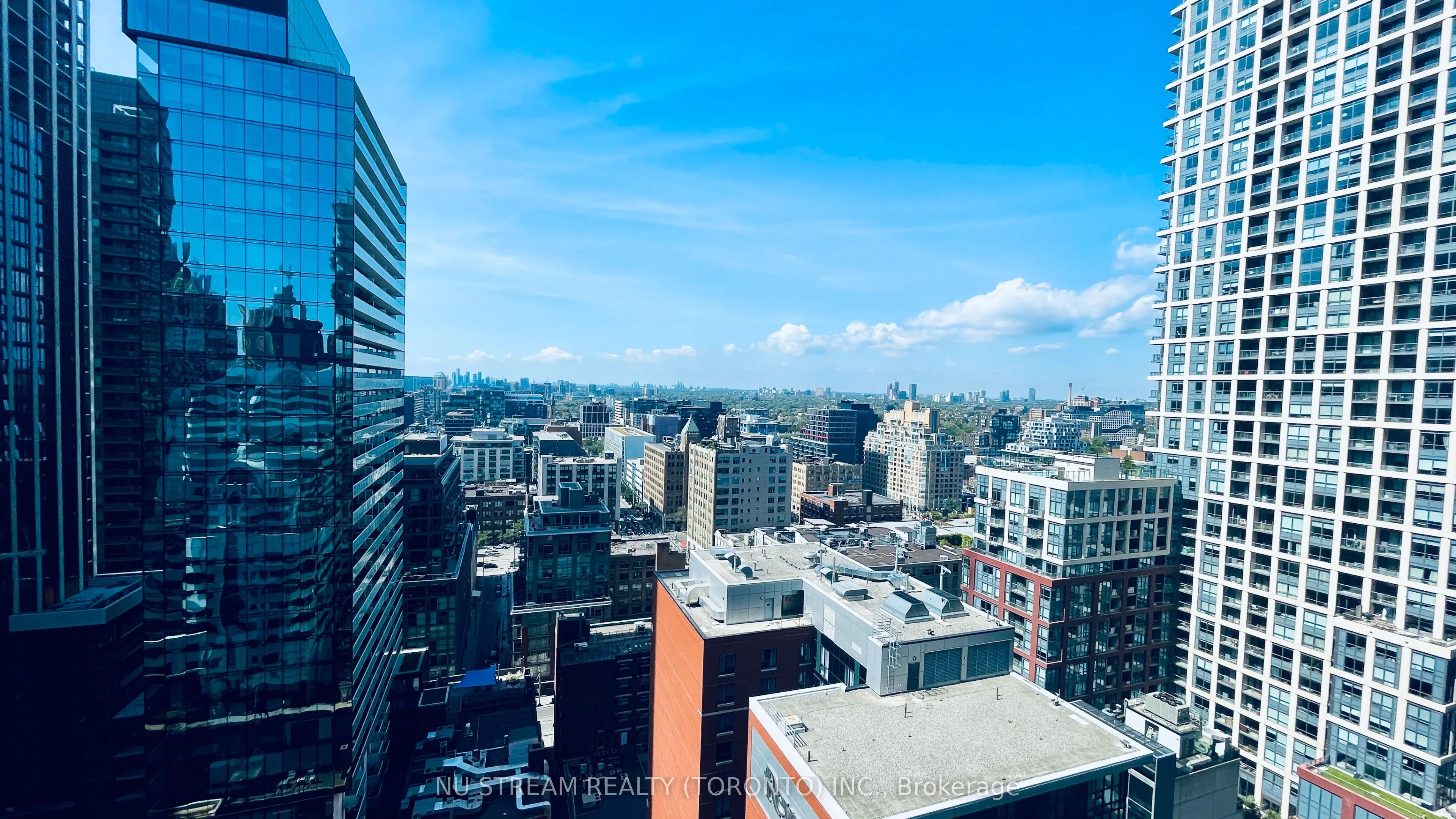 87 Peter Street, #2303