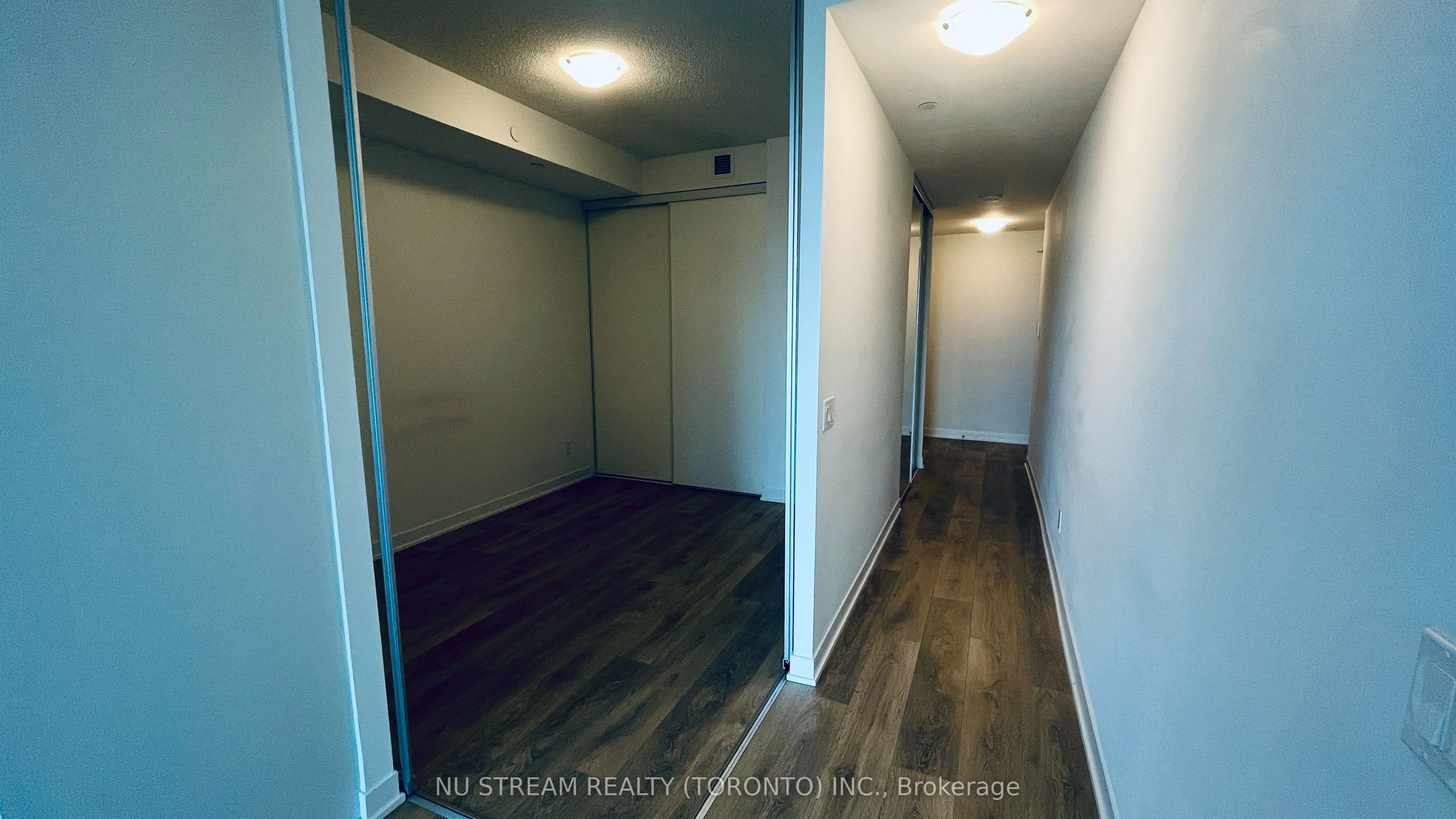 87 Peter Street, #2303