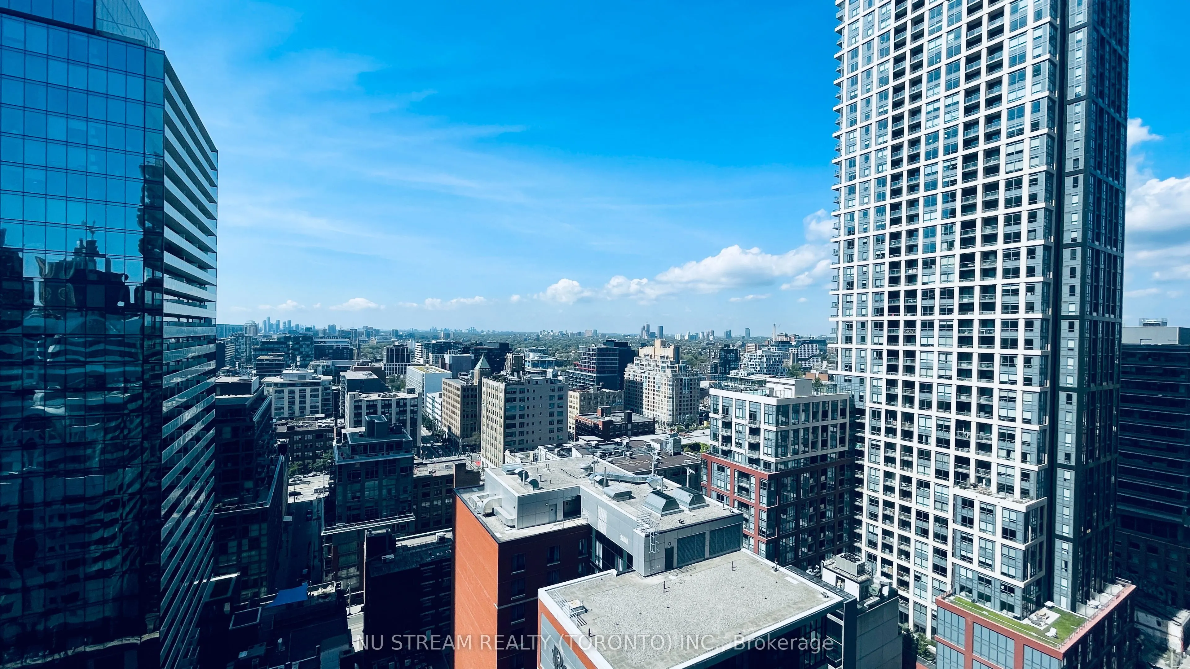 87 Peter Street, #2303
