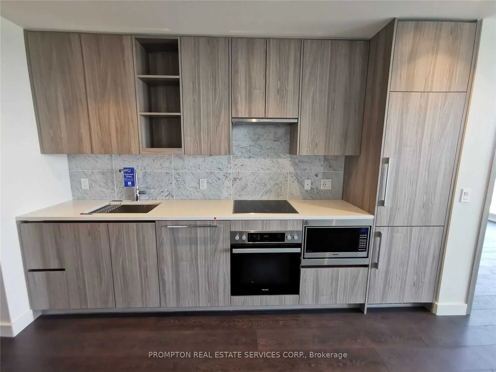 95 MCMAHON Drive, #2103