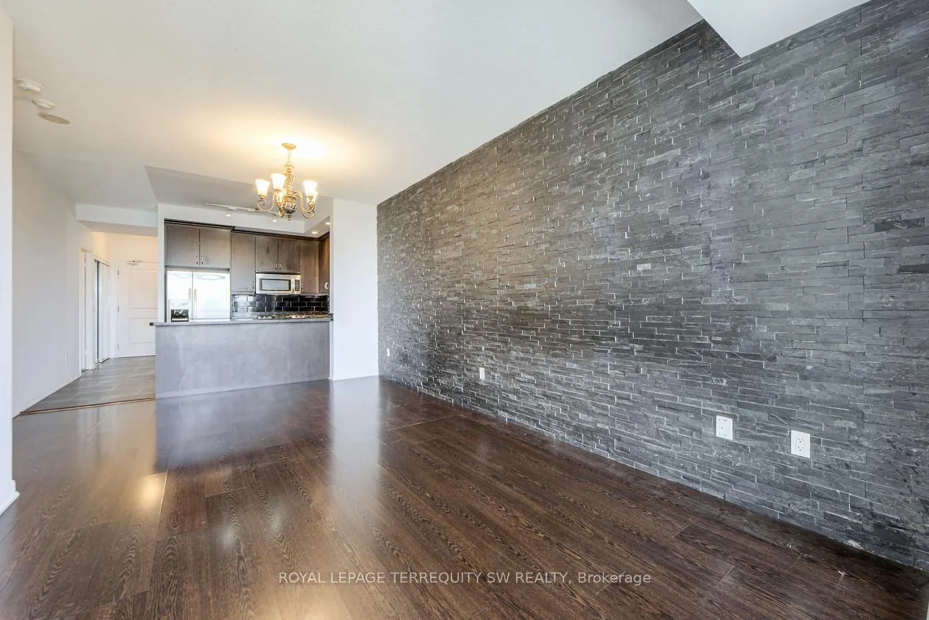 21 Grand Magazine Street, #1707