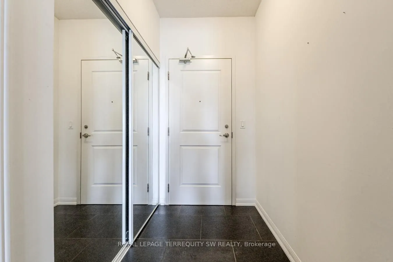 21 Grand Magazine Street, #1707