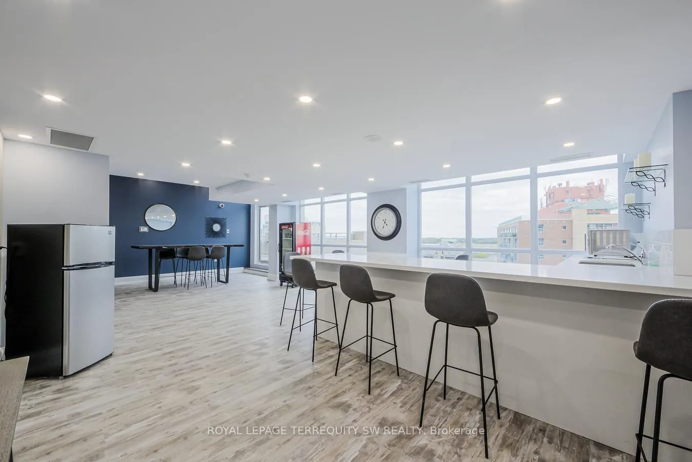 21 Grand Magazine Street, #1707
