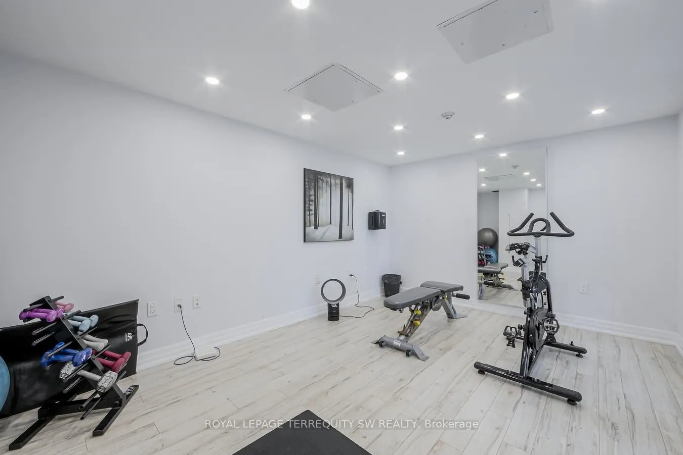21 Grand Magazine Street, #1707